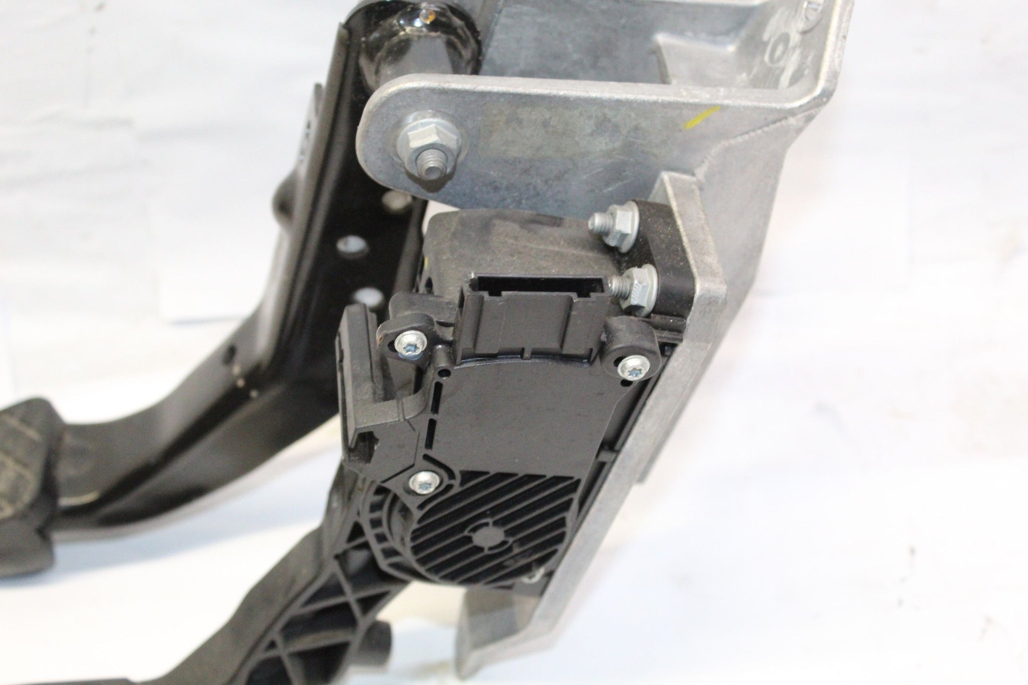 2015 SEAT IBIZA 1.4 Brake Pedal and Accelerator Pedal 6R2721117