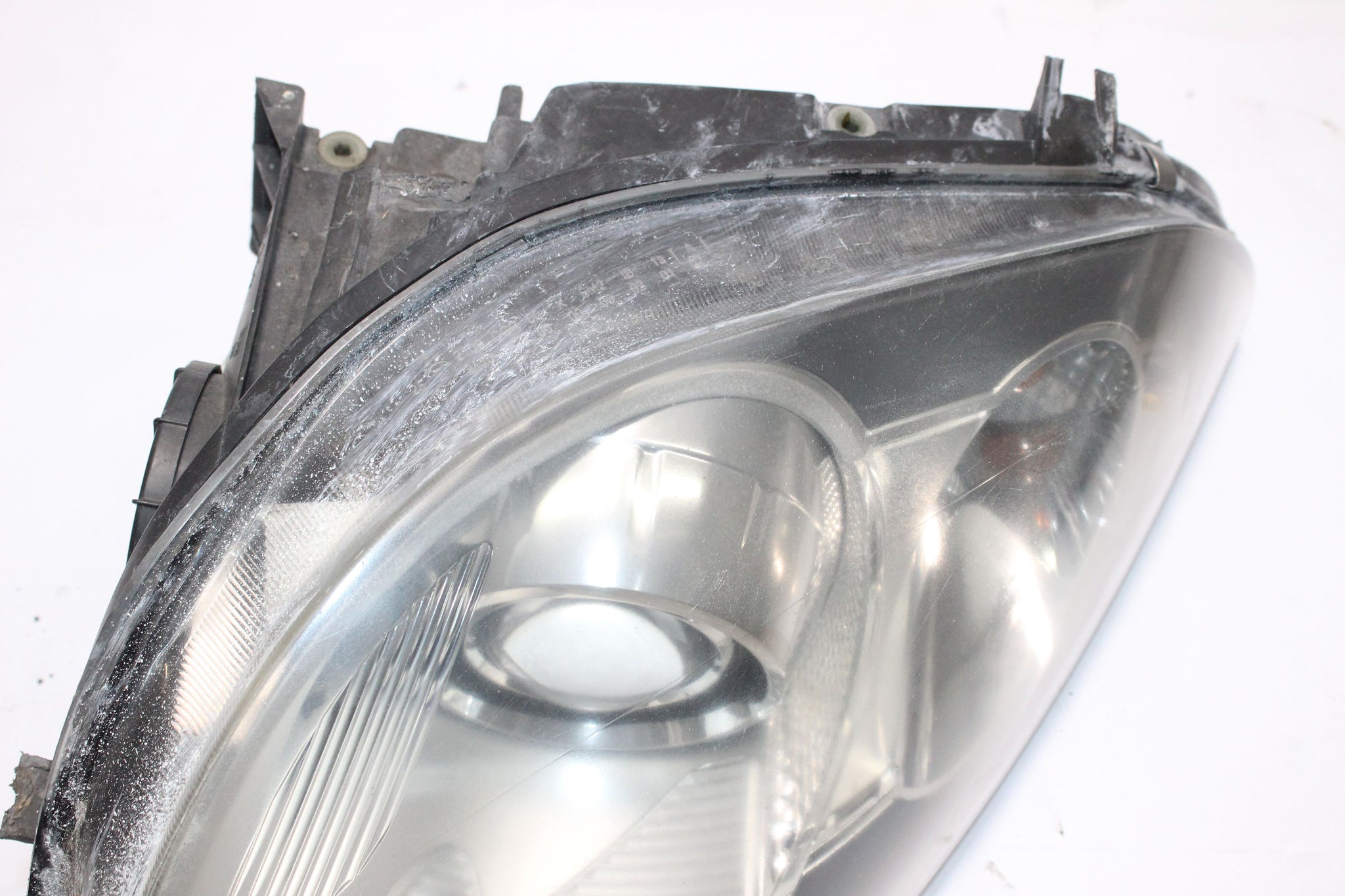 2007 JAGUAR XKR X150 PASSENGER SIDE FRONT HEADLIGHT XENON 6W8313W030AF