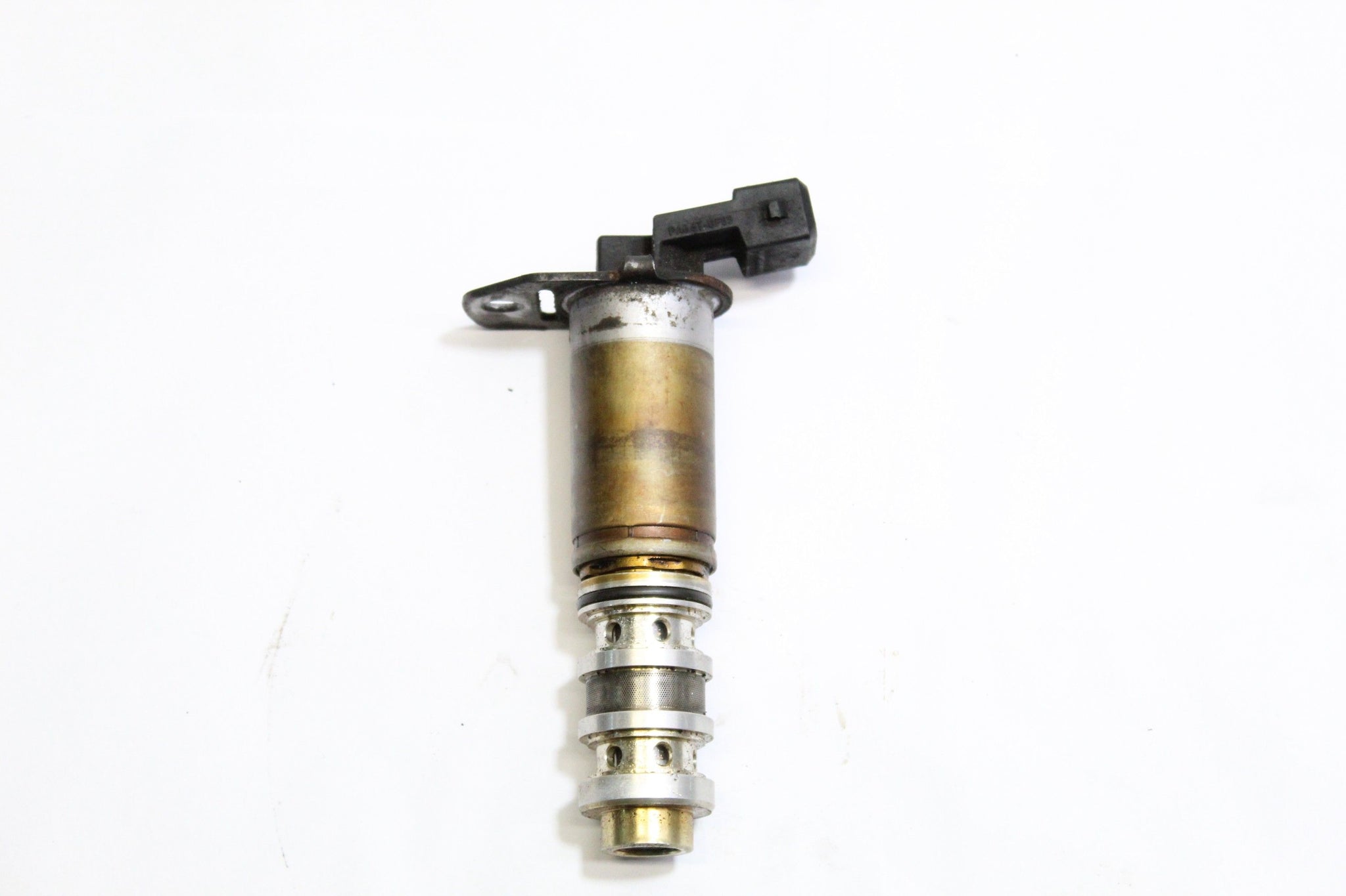 2010 BMW 1 Series E81 2.0 N43 Variable Timing Control Solenoid Valve