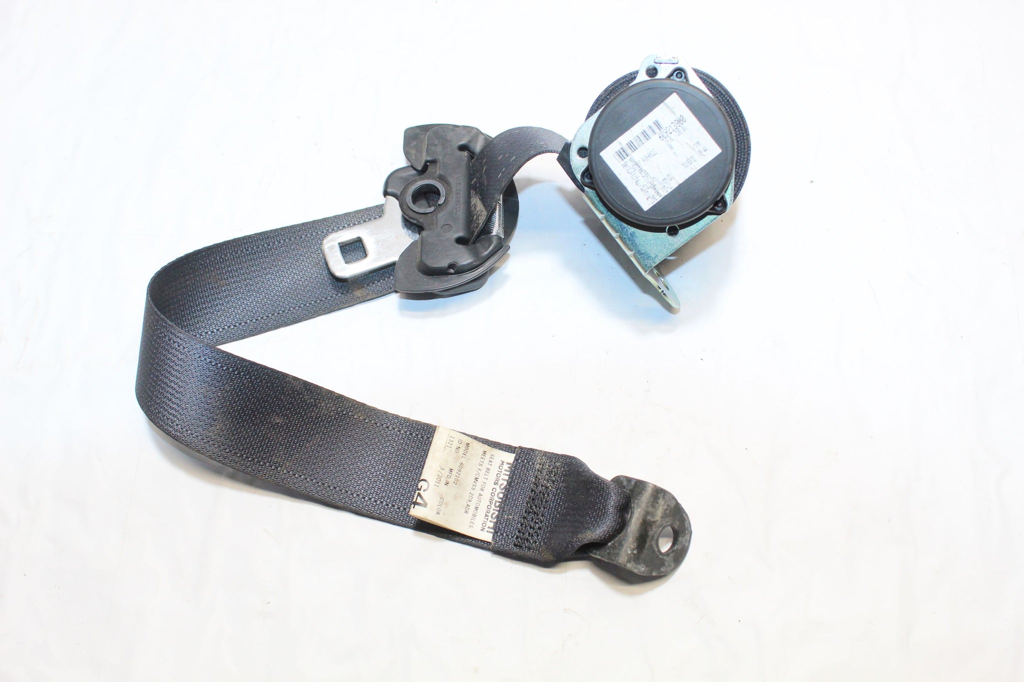 2012 MITSUBISHI OUTLANDER  Right side Rear Seat Belt 609213800