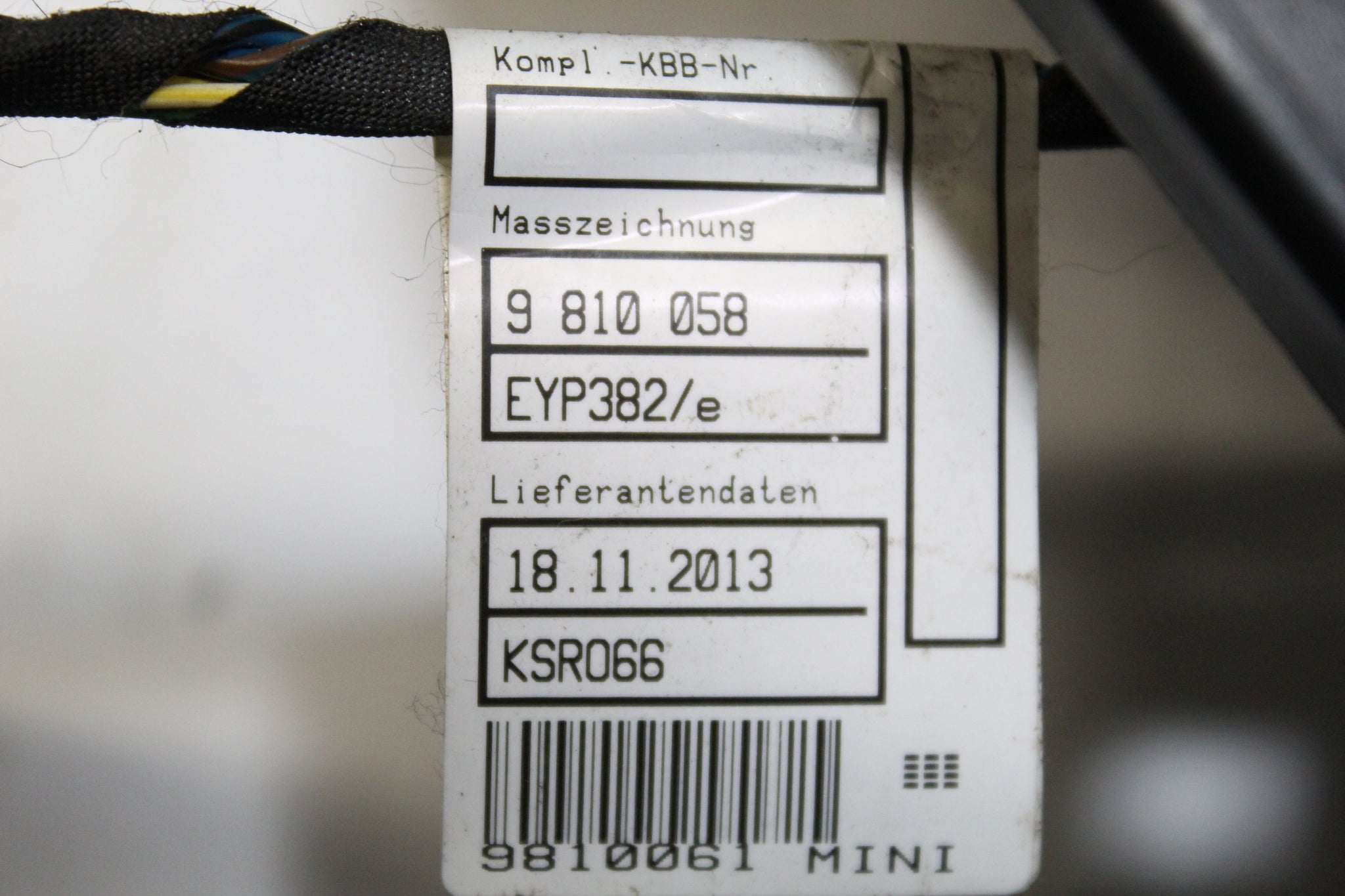 2014 MINI PACEMAN R61 Left side Rear Quarter Panel Card