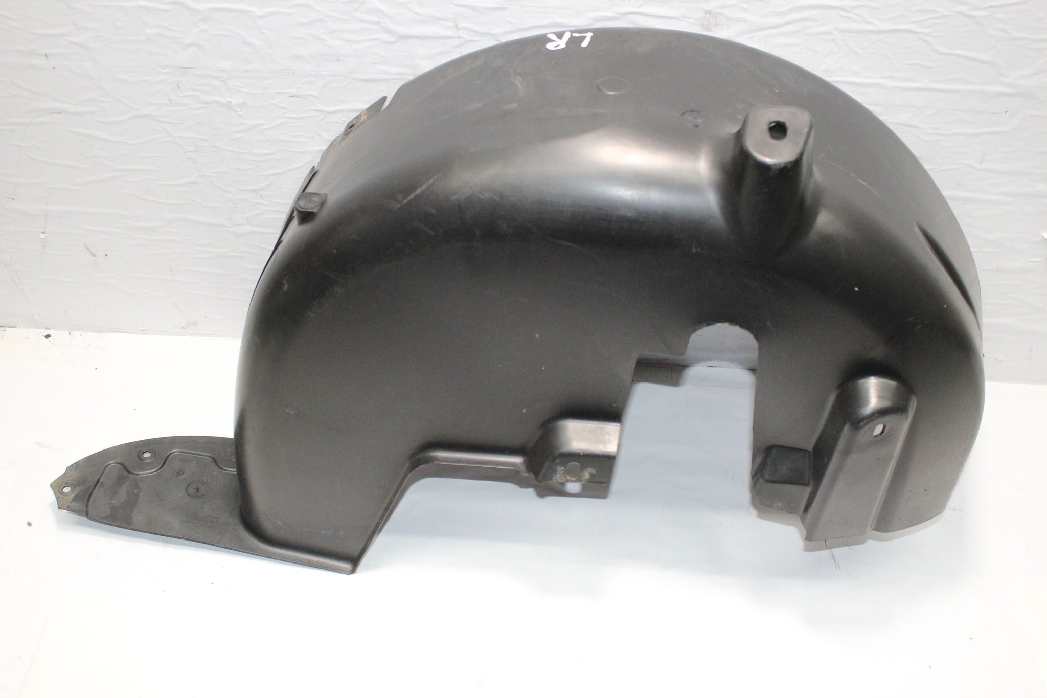 2018 CITROEN C4 CACTUS Left side Rear Splash Guard