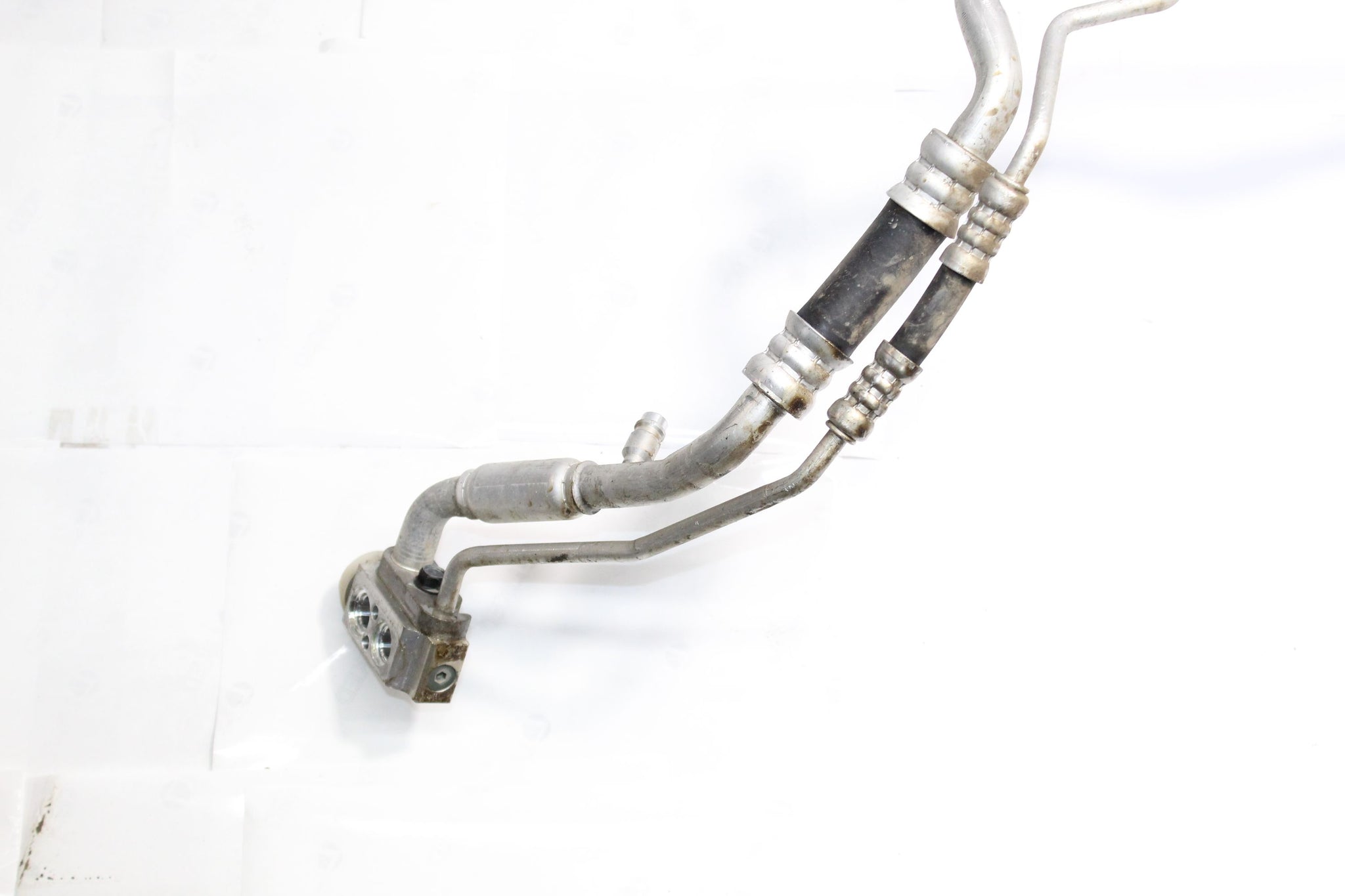 2017 HYUNDAI I30 MK3 1.4 Air Con Pipe 97775-G4350