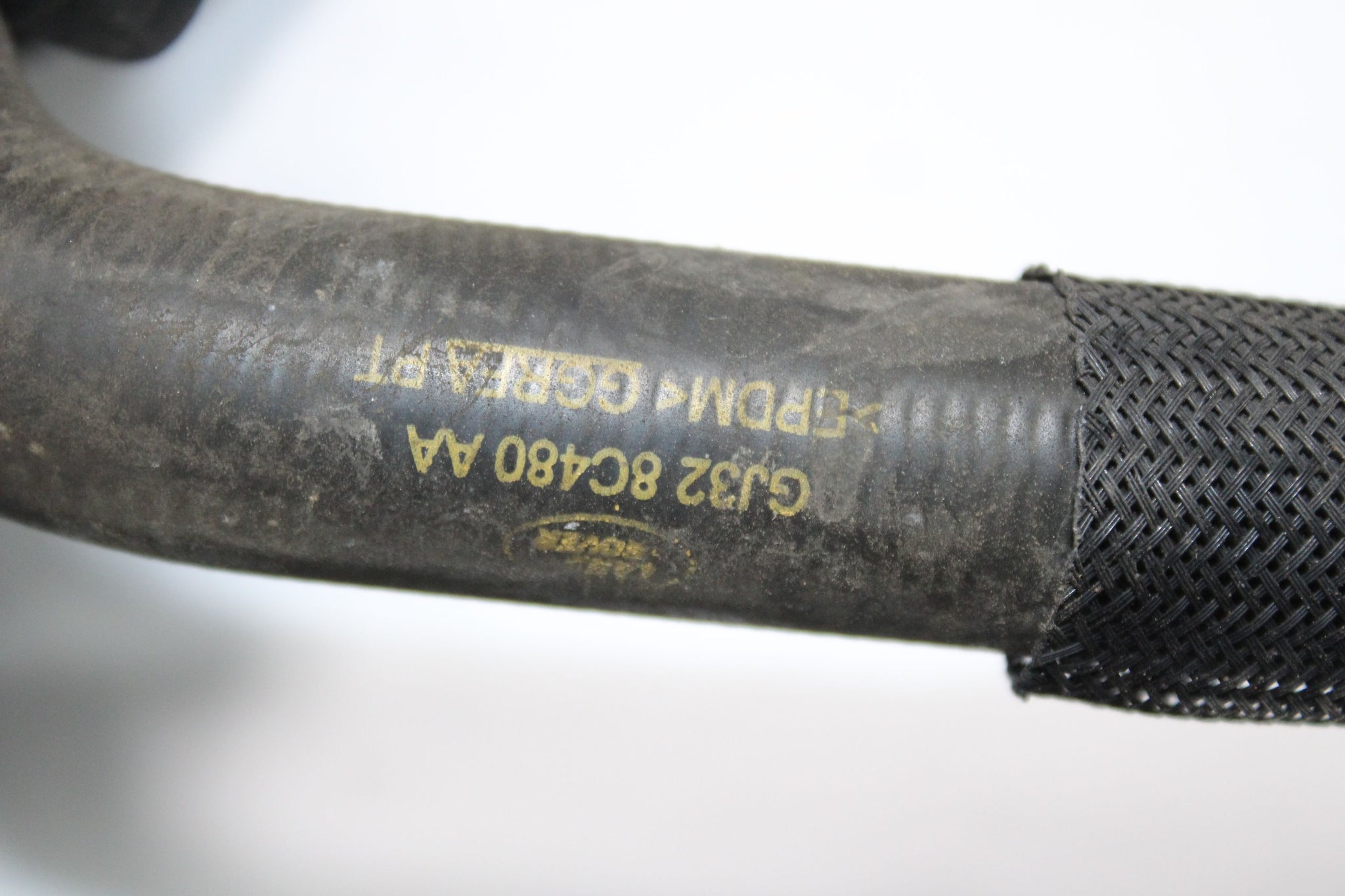 2016 RANGE ROVER EVOQUE 2.0 Coolant Pipe GJ32-8C480-AA