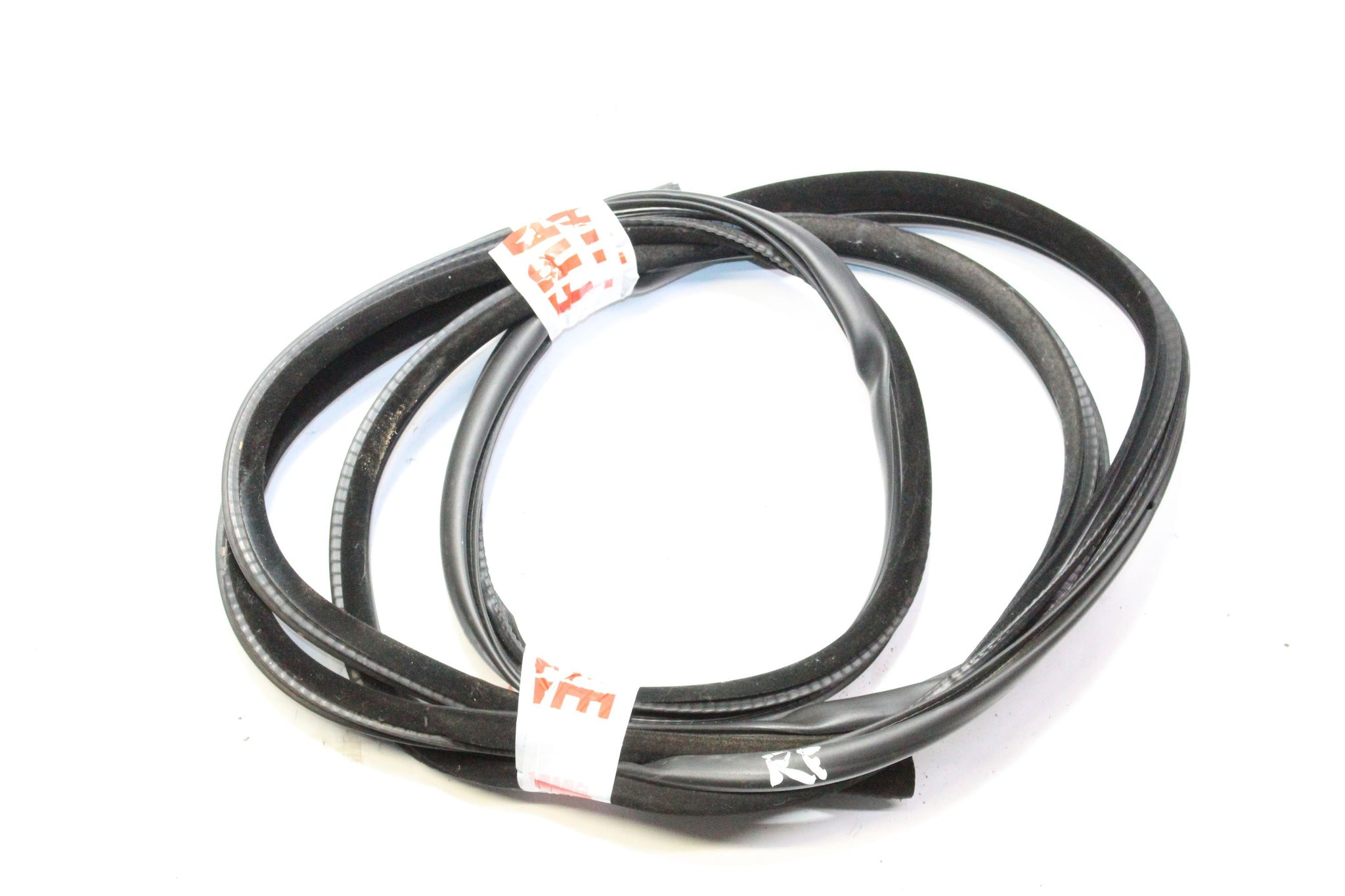 2010 RANGE ROVER VOGUE L322 Right side Front Door Seal Rubber