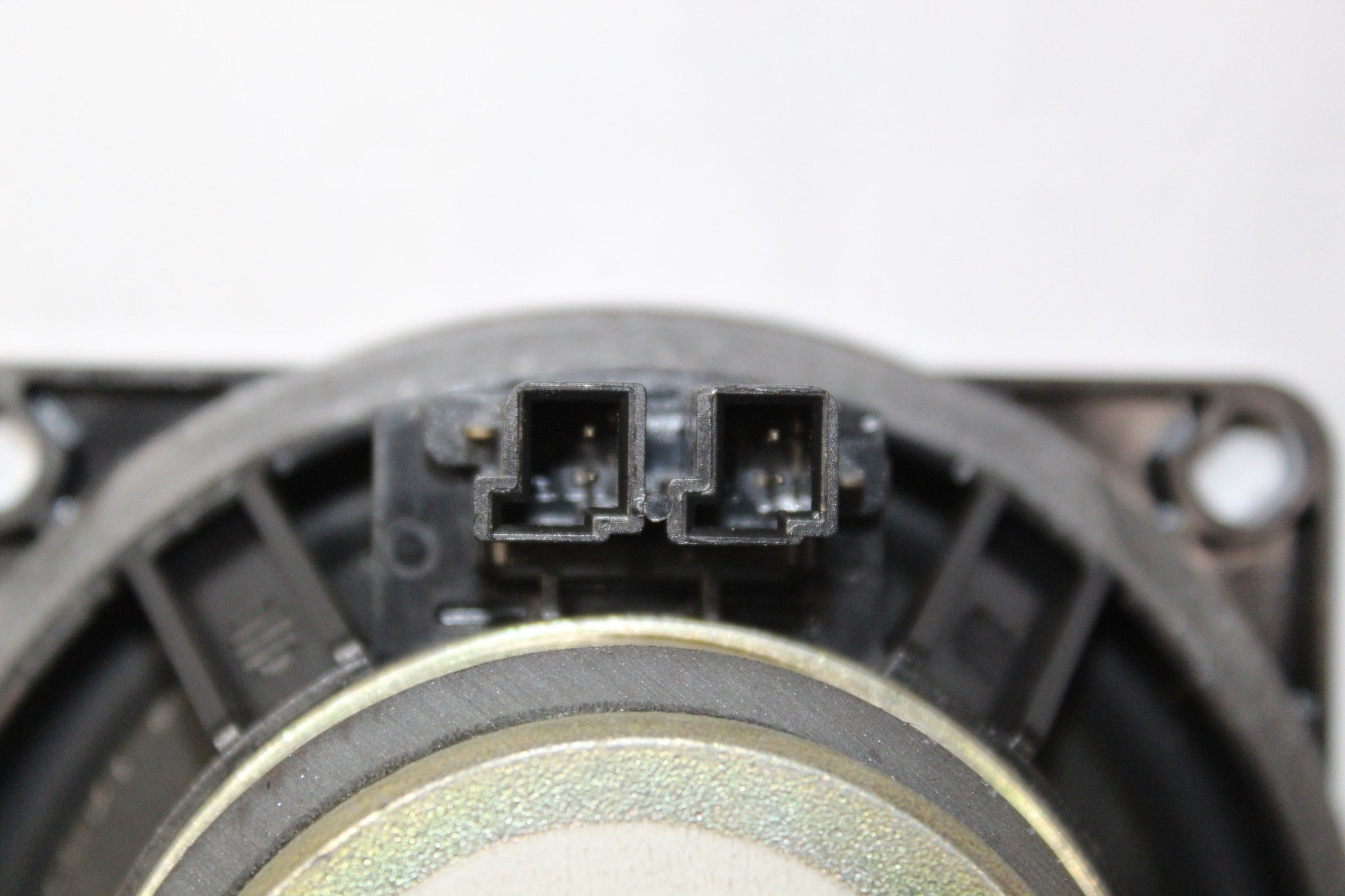 2006 BMW Z4 Rear Speaker 6950131