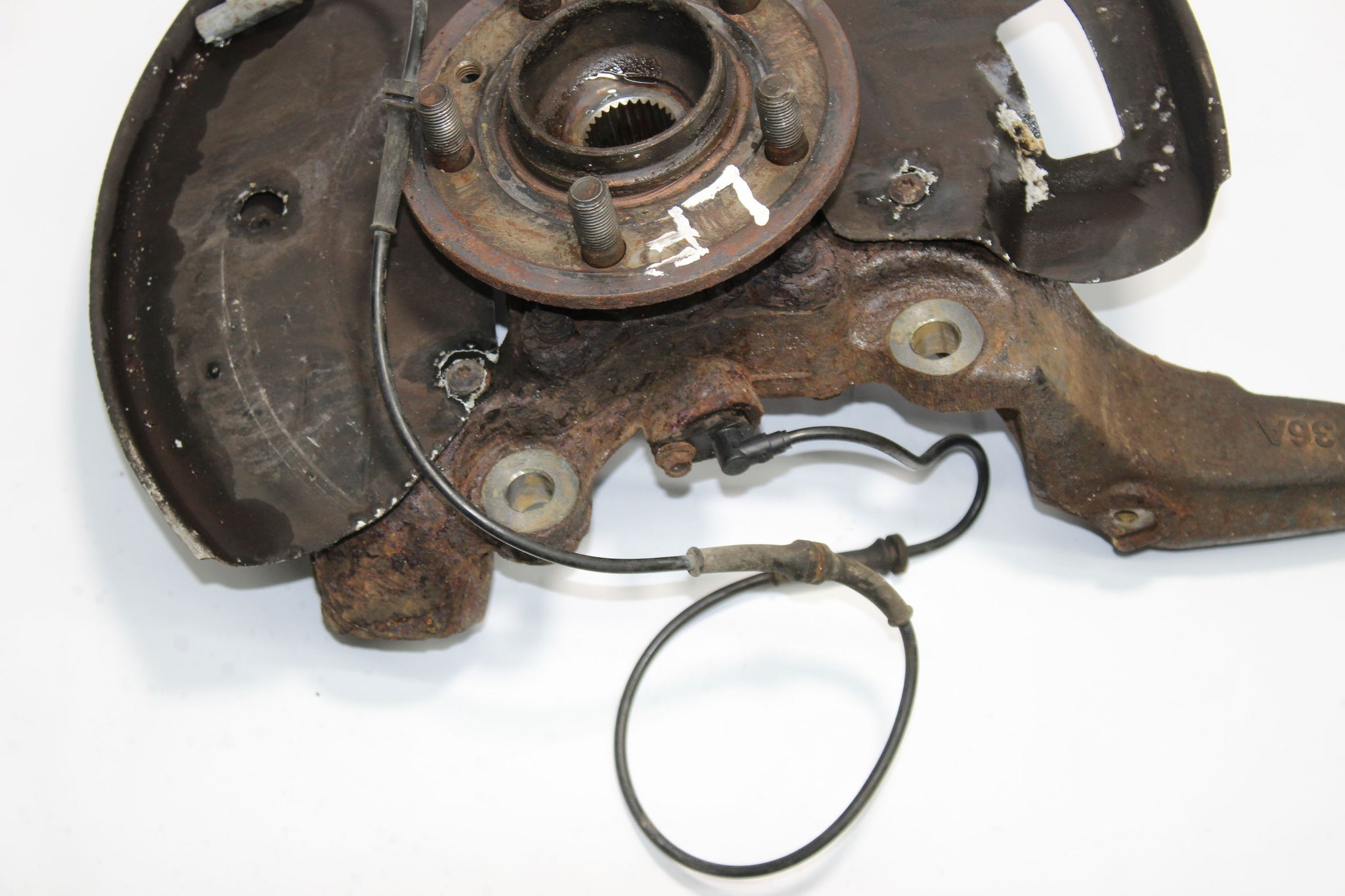 2010 RANGE ROVER SPORT L320 3.0 Left side Front Wheel Hub 8H32-3K186-AA
