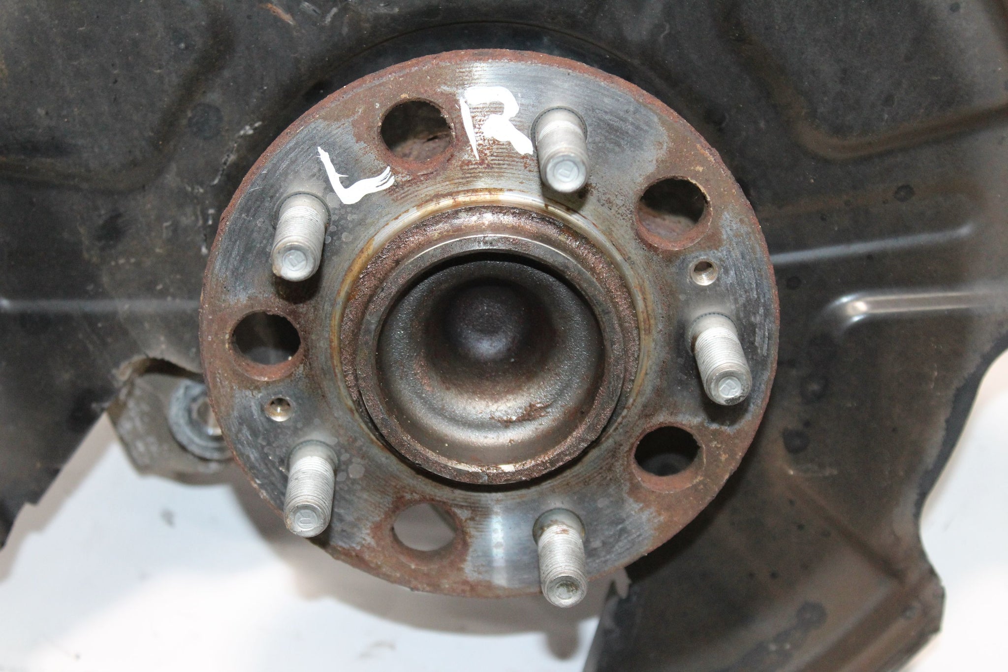 2019 HYUNDAI I40 1.6 Left side Rear Wheel Hub