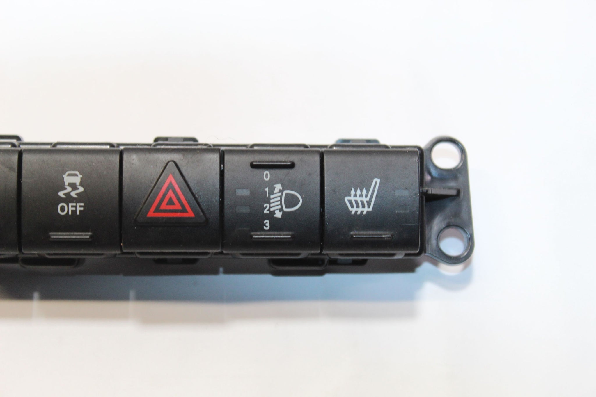 2014 JEEP COMPASS Hazard Traction Head Light adjustment Switch Panel P68044101