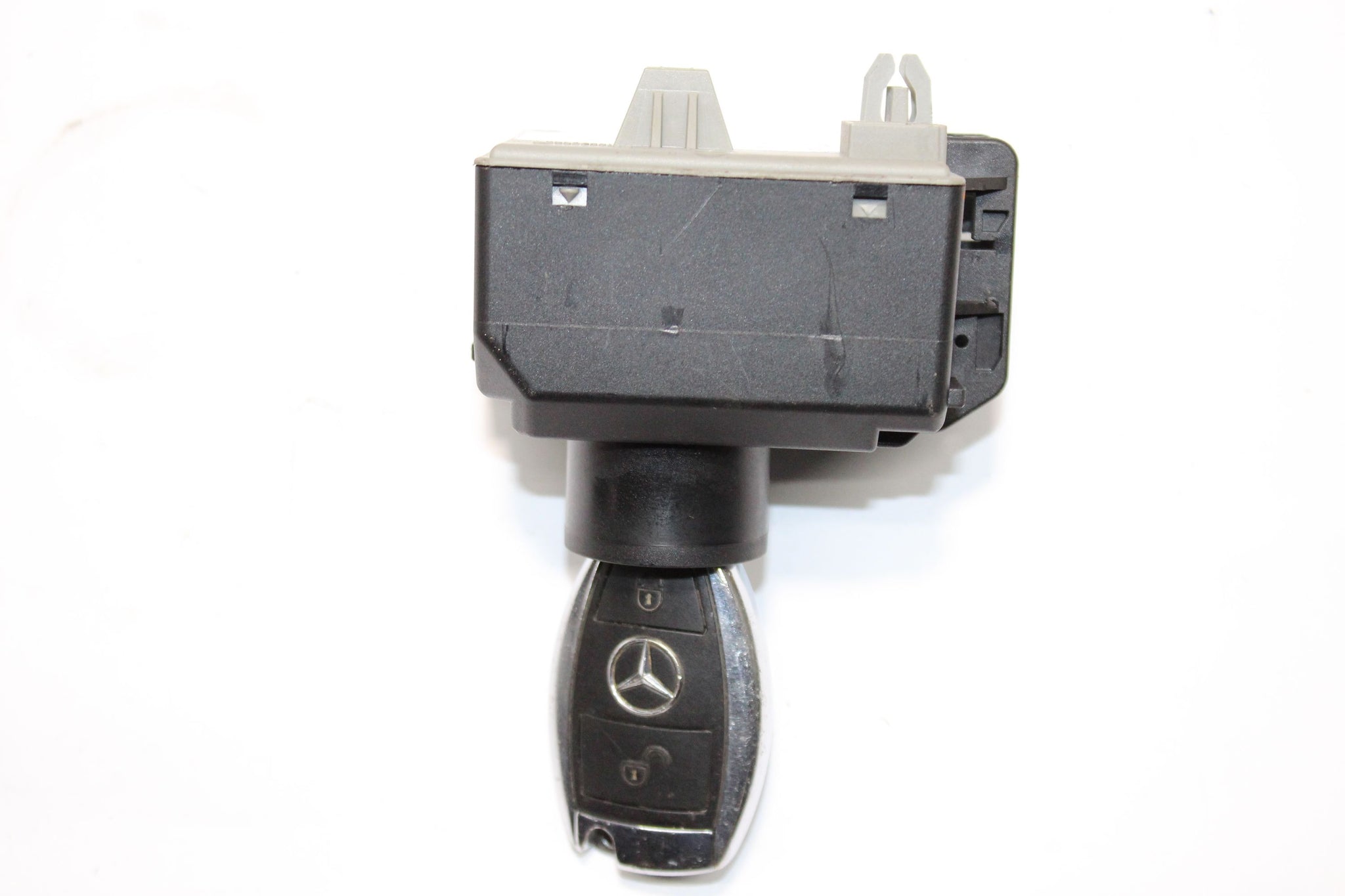 2012 MERCEDES B CLASS W246 IGNITION BARREL AND KEY A2469059700