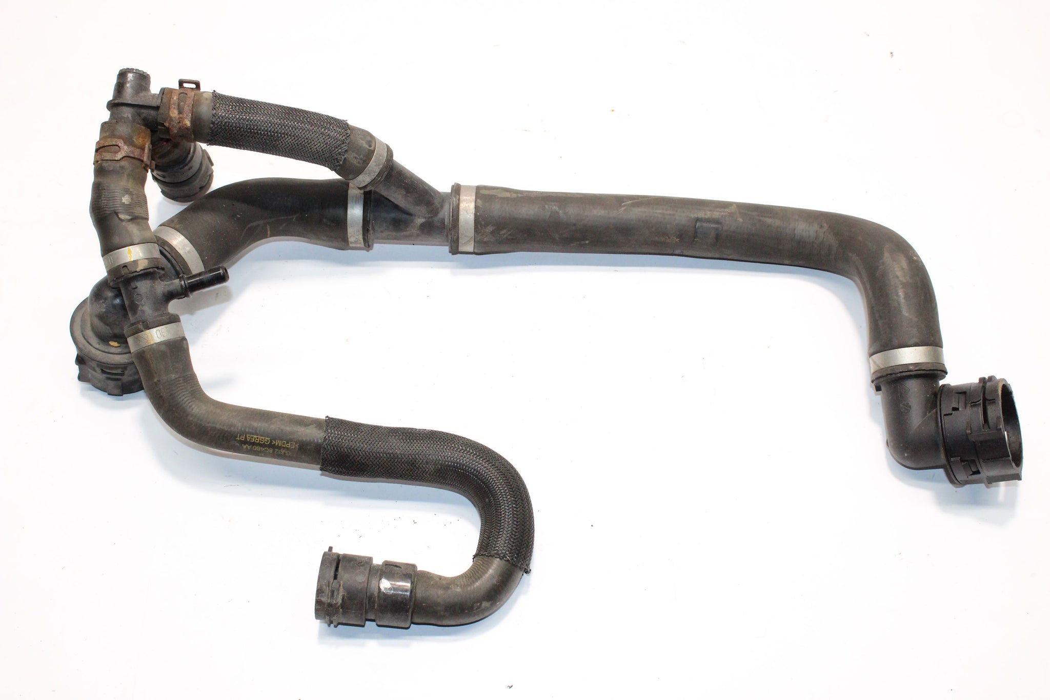 2016 RANGE ROVER EVOQUE 2.0 Coolant Pipe GJ32-8C480-AA