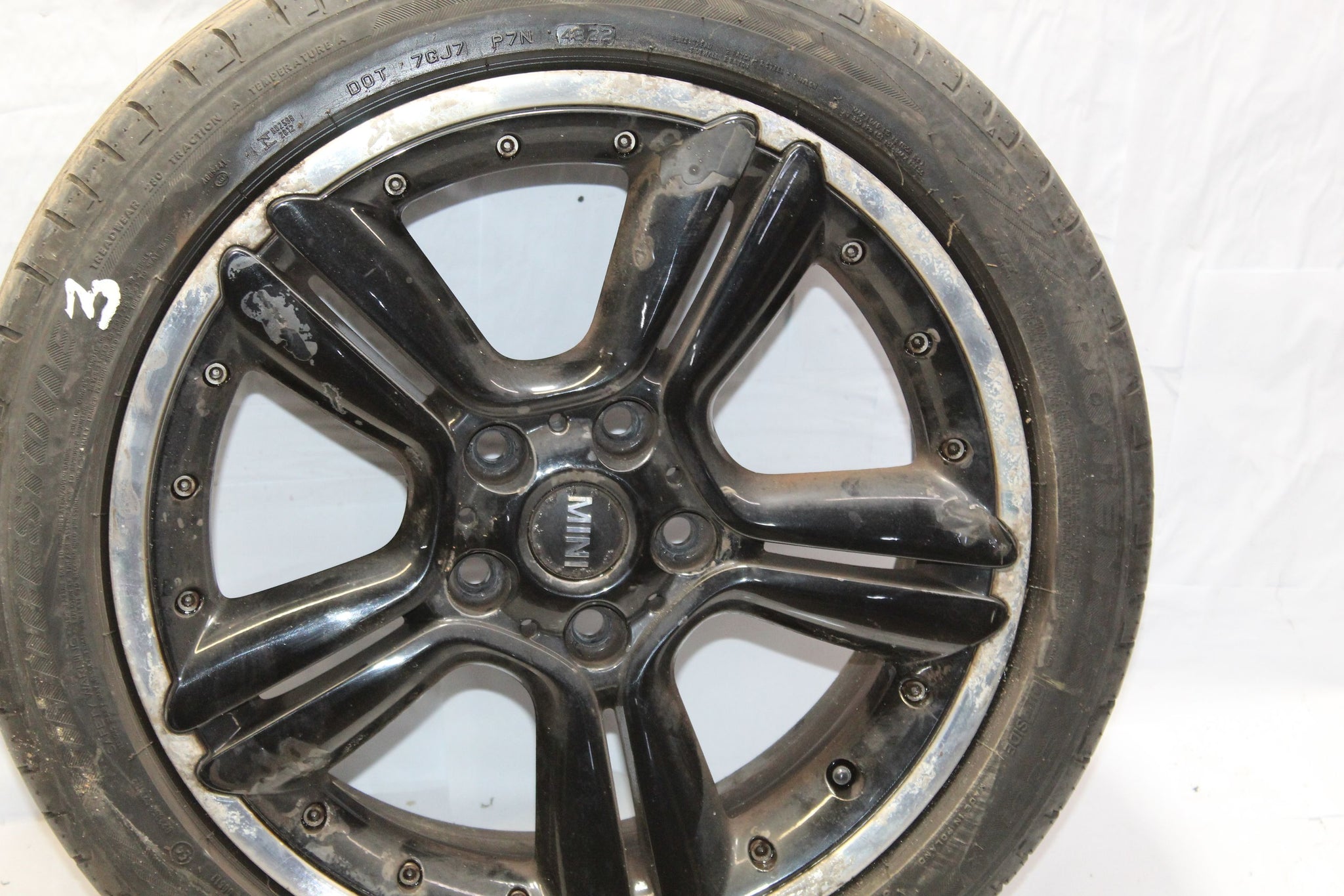 2014 MINI PACEMAN R61 Alloy Wheel with Tyre 225 / 45 R18 6.3MM