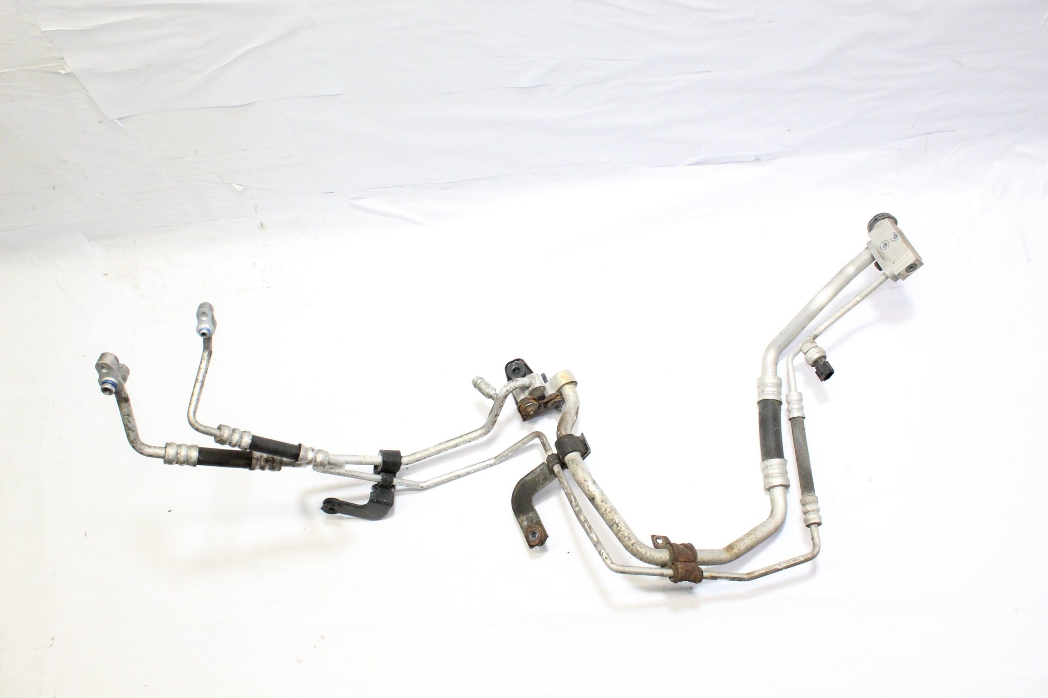 2009 KIA RIO 1.4 AIR CON PIPES T41623-0650