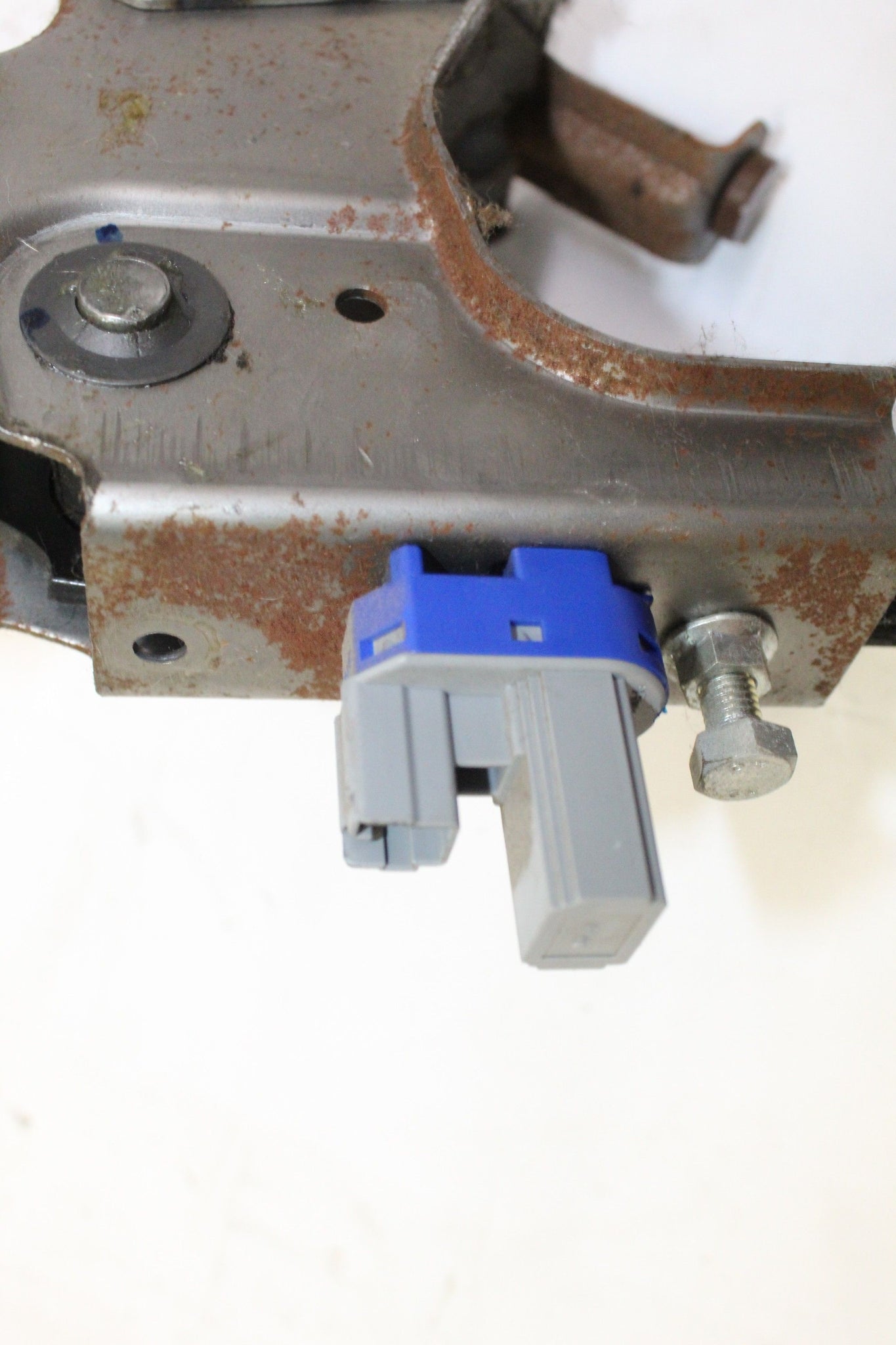 2010 MAZDA 6 1.8 Clutch Pedal