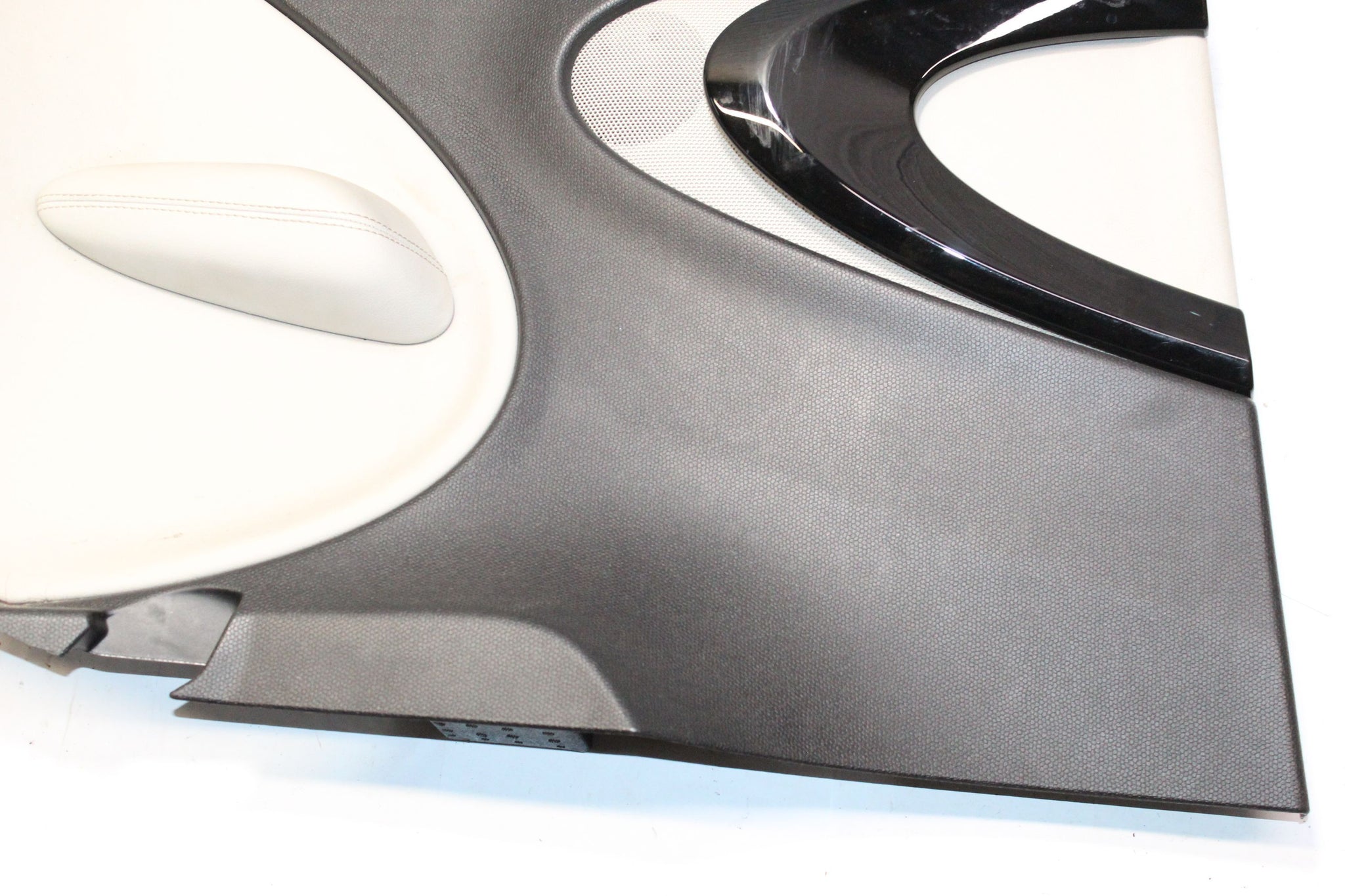 2014 MINI PACEMAN R61 Left side Rear Quarter Panel Card