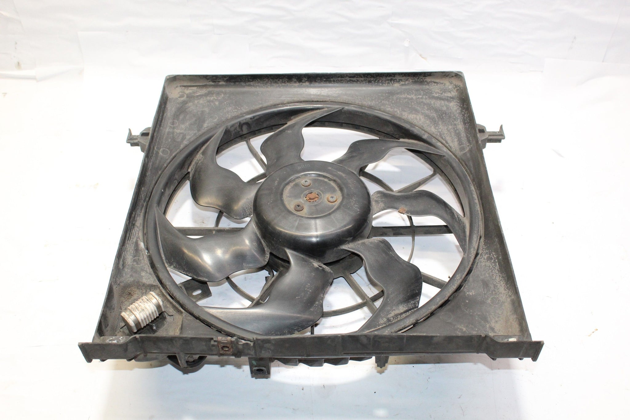 2010 KIA CEED 1.6 Diesel Radiator Cooling Fan