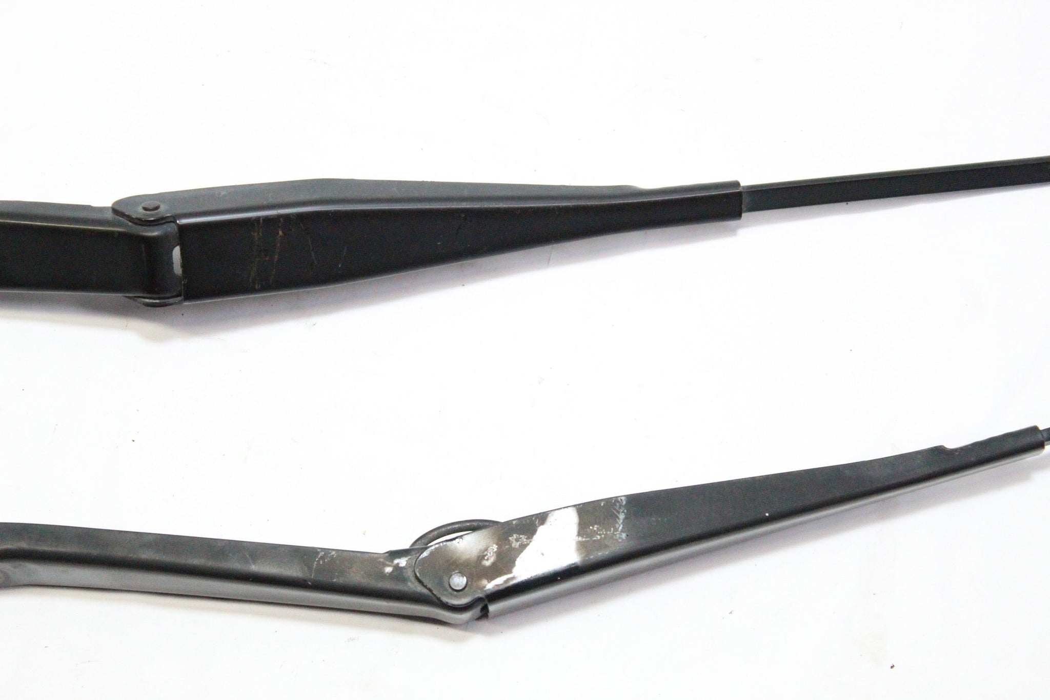 2013 FORD FIESTA Wiper Arm Pair