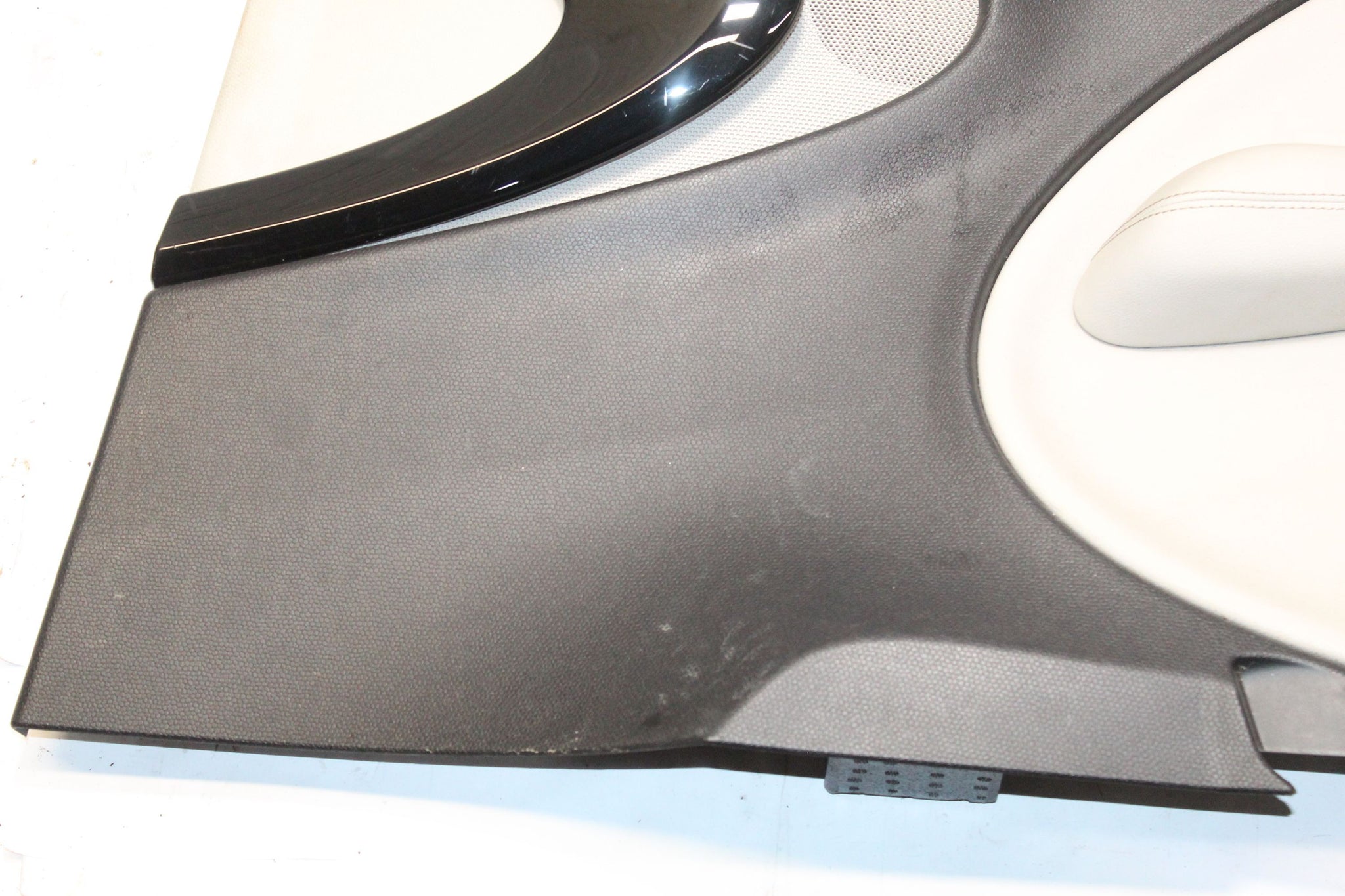 2014 MINI PACEMAN R61 Right side Rear Quarter Panel Card