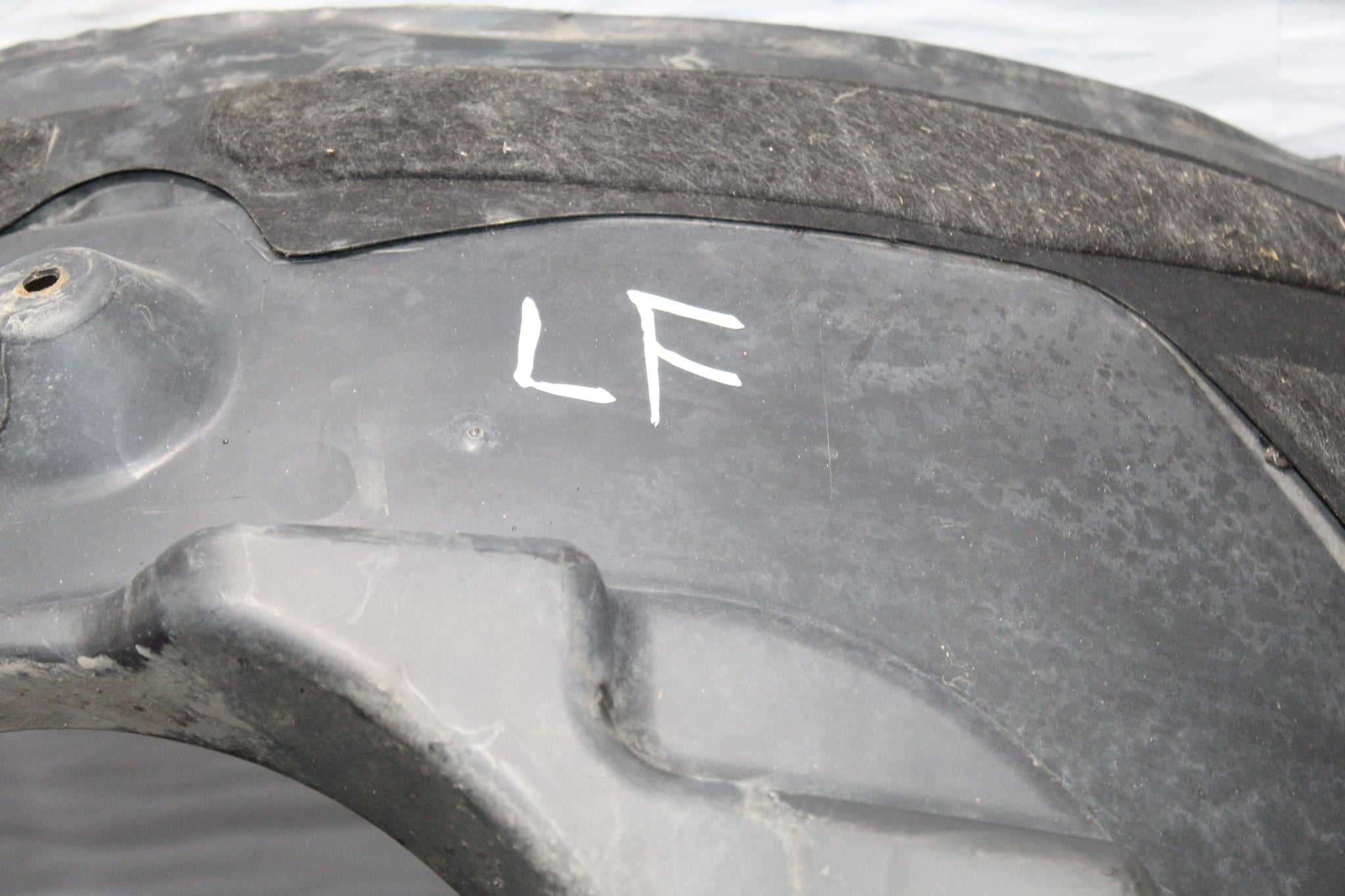 2011 RANGE ROVER VOGUE L322 Left side Front Splash Guard