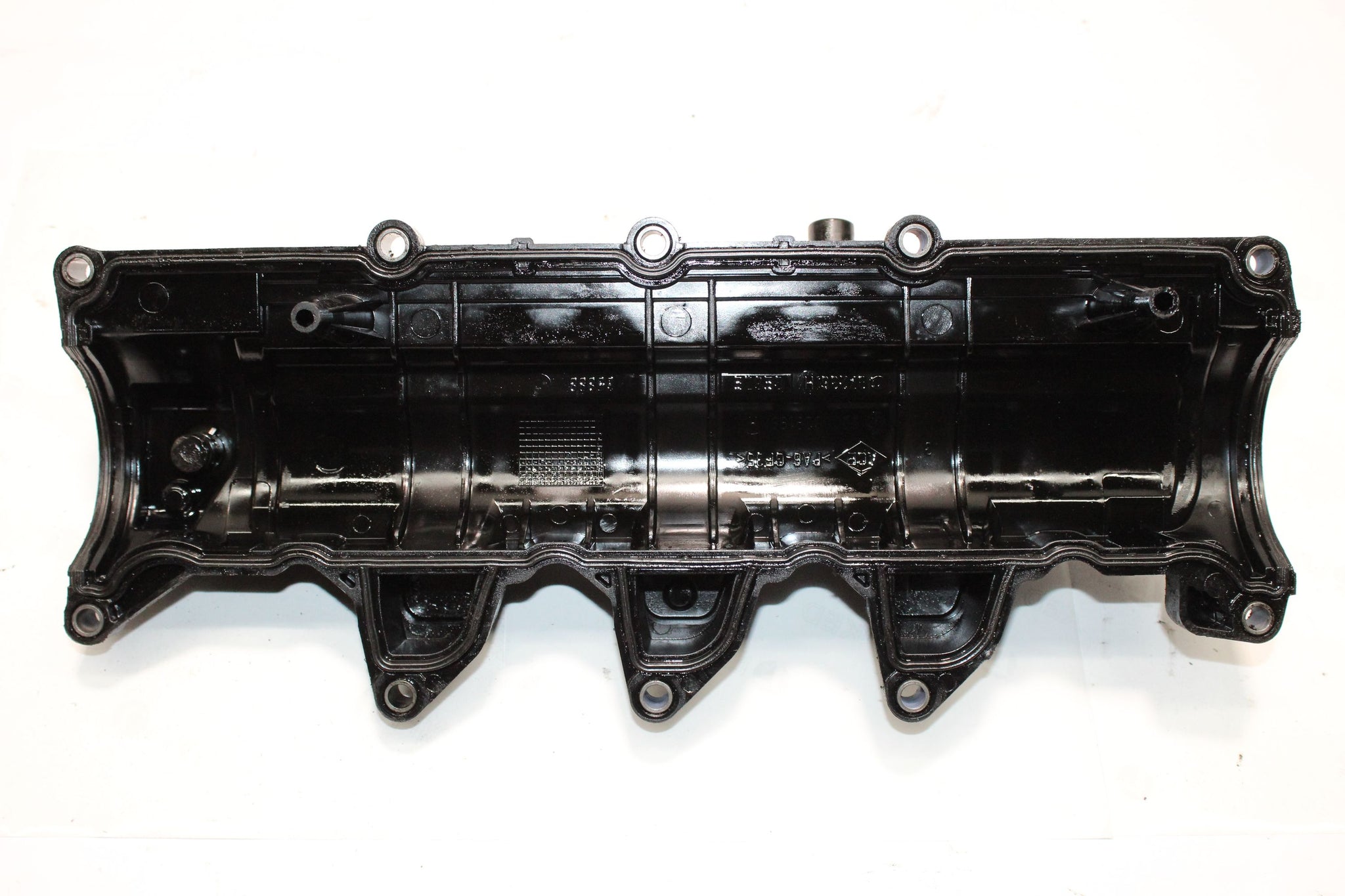 2014 RENAULT CLIO MK4 1.5 Diesel Rocker Valve Cover 8200629199