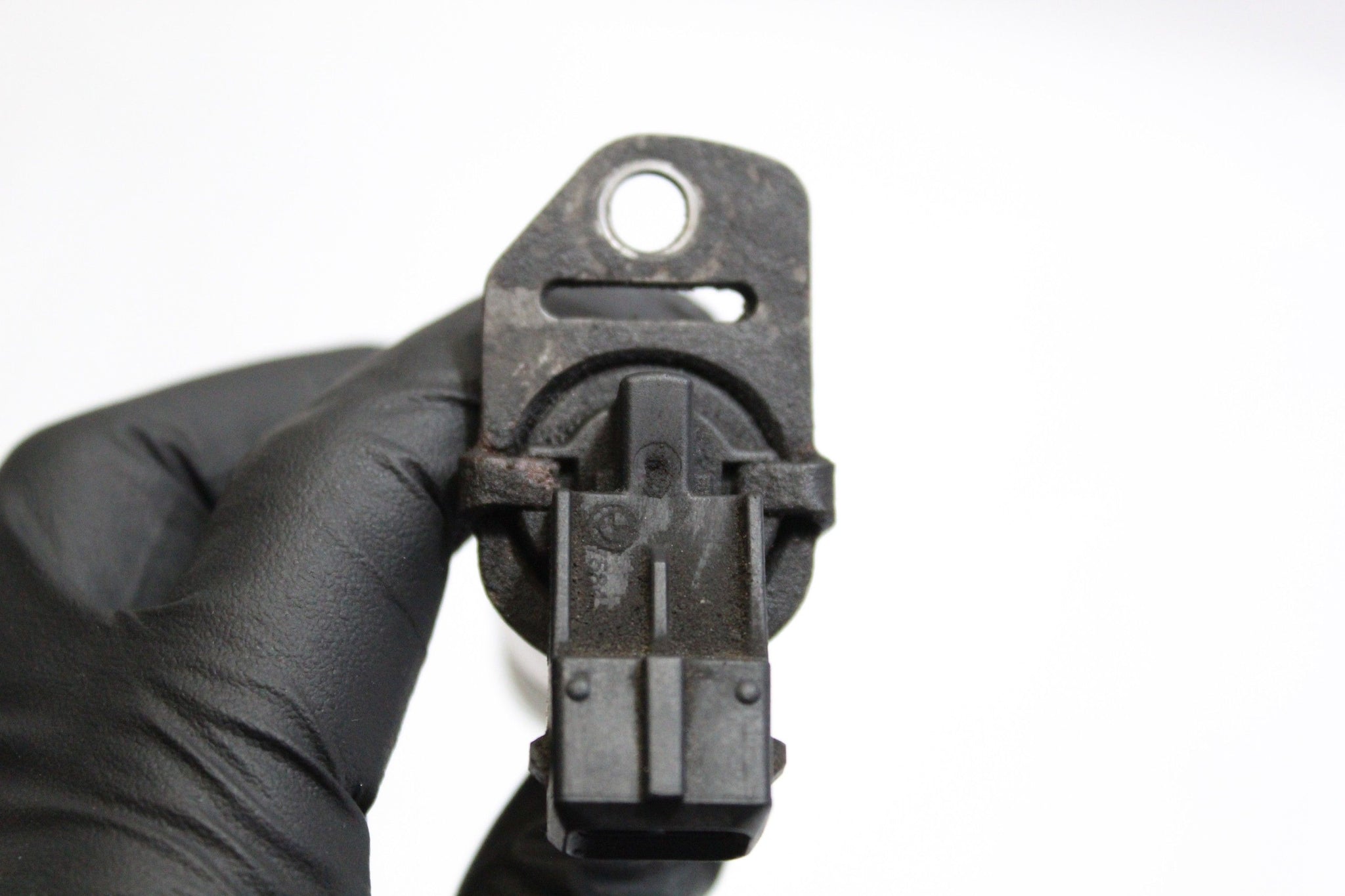 2010 BMW 1 Series E81 2.0 N43 Variable Timing Control Solenoid Valve