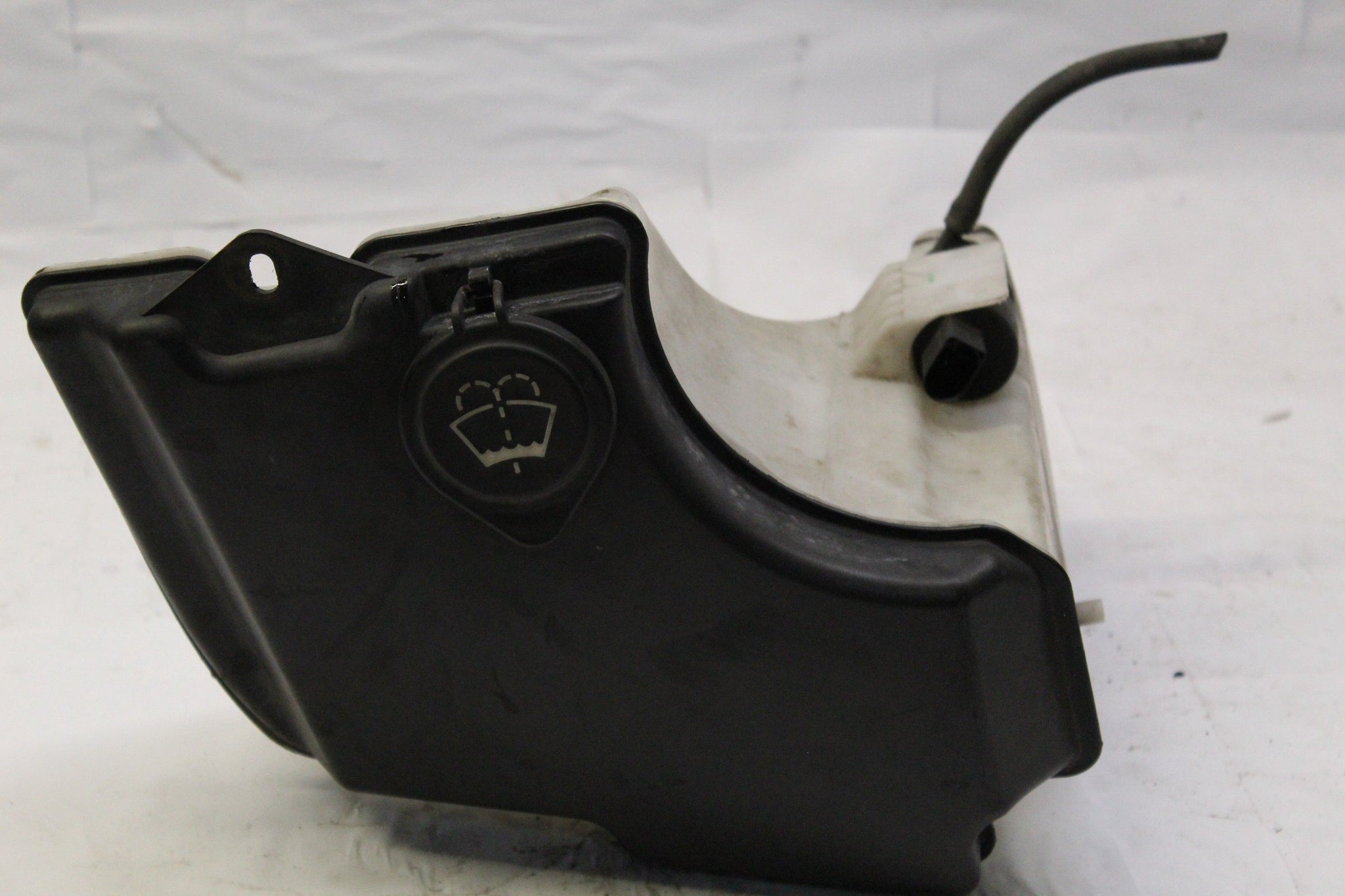 2006 BMW Z4 Windscreen Washer Bottle Pump