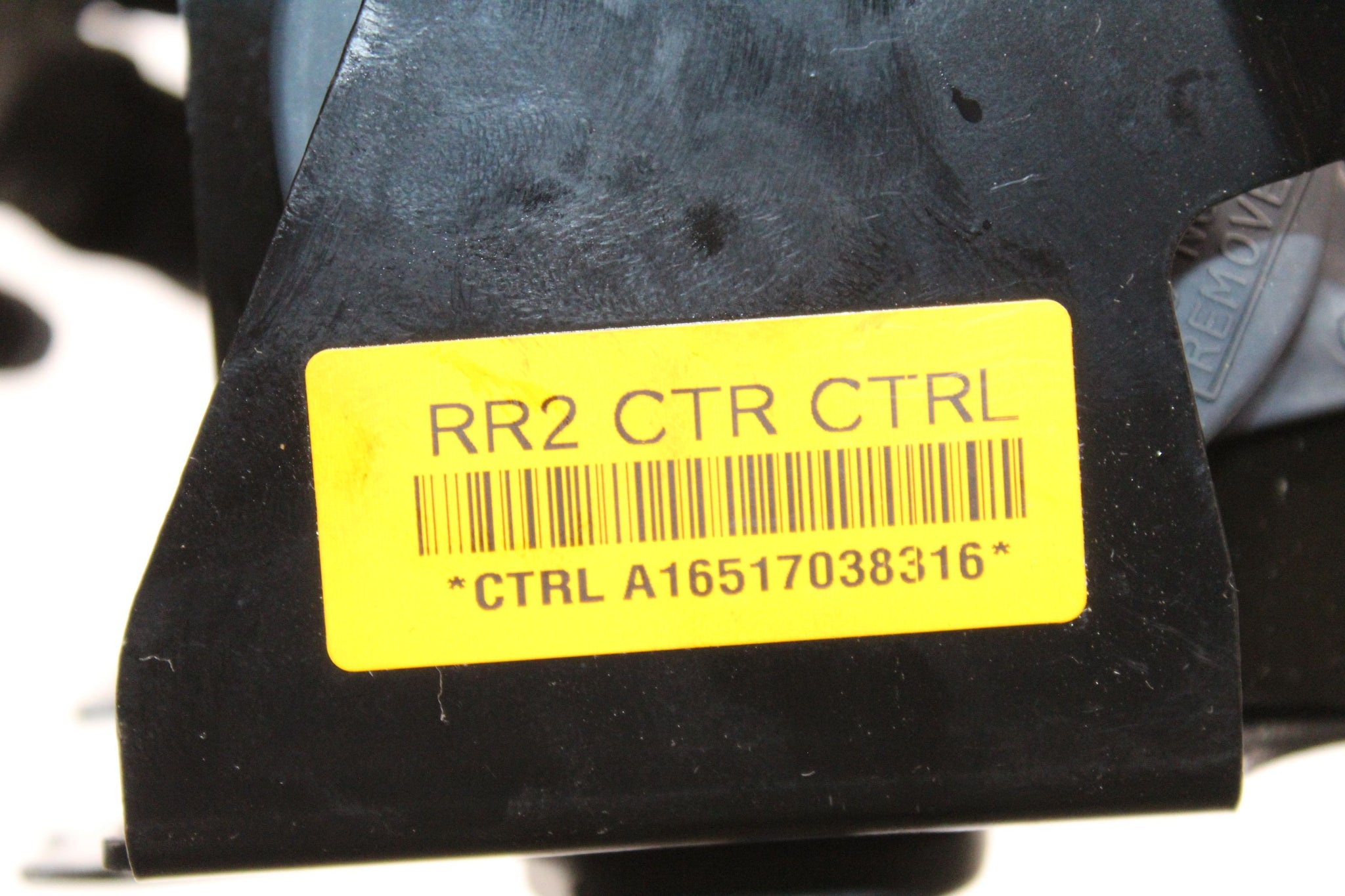 2018 SSANGYONG TURISMO Rear Centre 3rd Row Seat Belt A16517038316