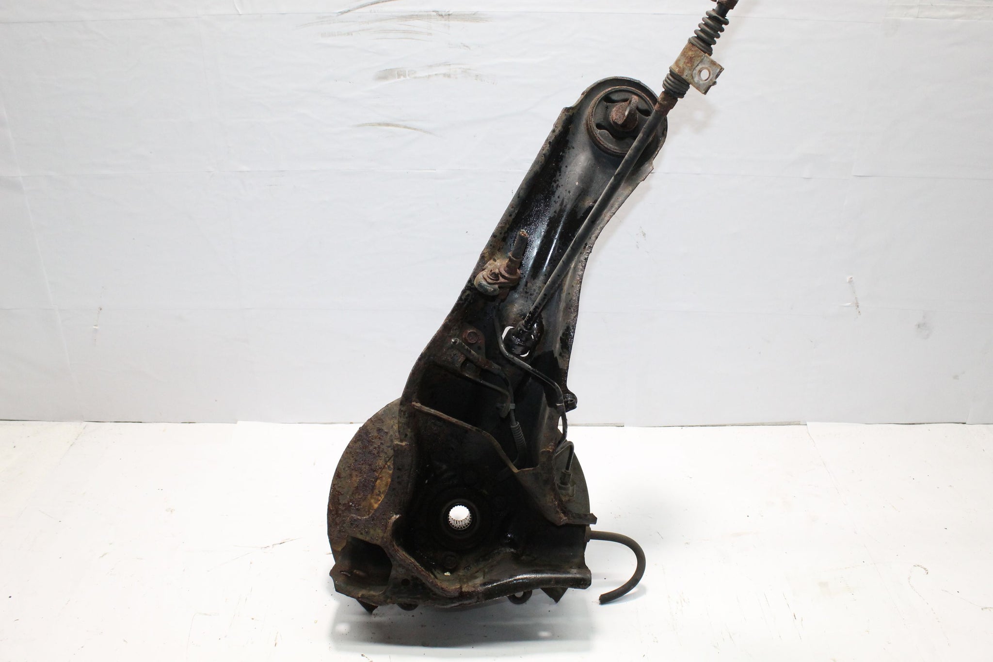 2013 JEEP COMPASS 2.2 RIGHT SIDE REAR HUB