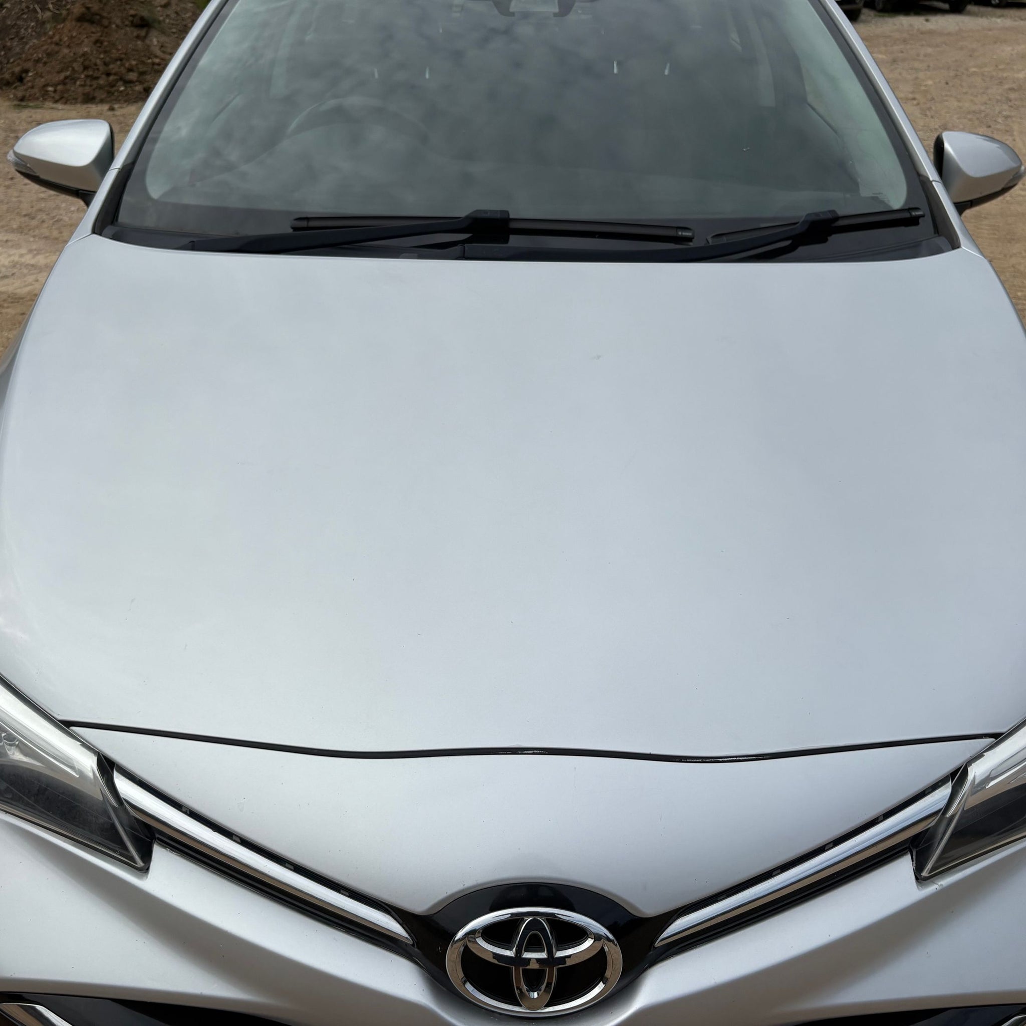 2016 TOYOTA AVENSIS BONNET 1F7 SILVER