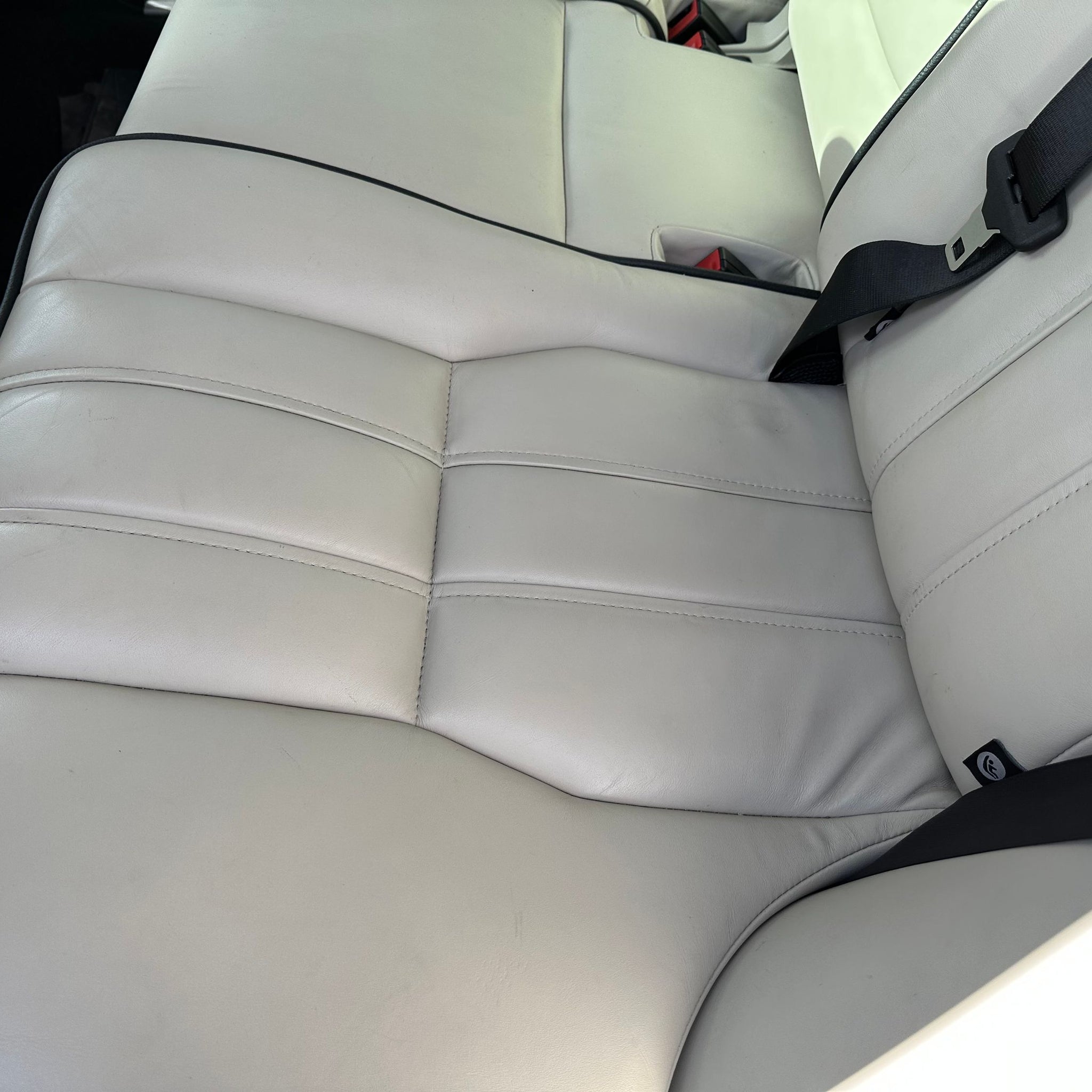 RANGE ROVER VOGUE L322 REAR SEATS 2011