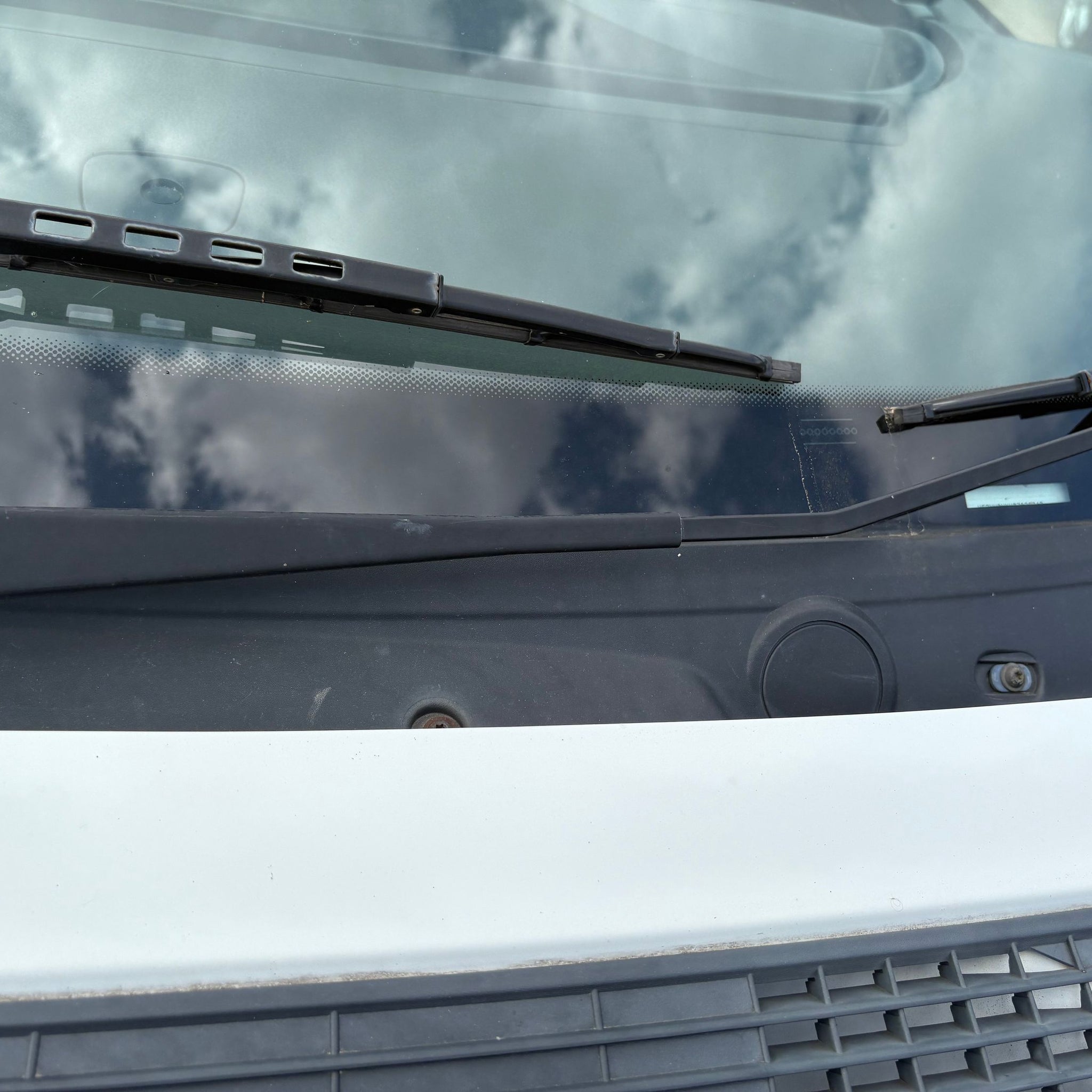 2011 CITROEN DISPATCH FRONT WIPER ARMS (PAIR)