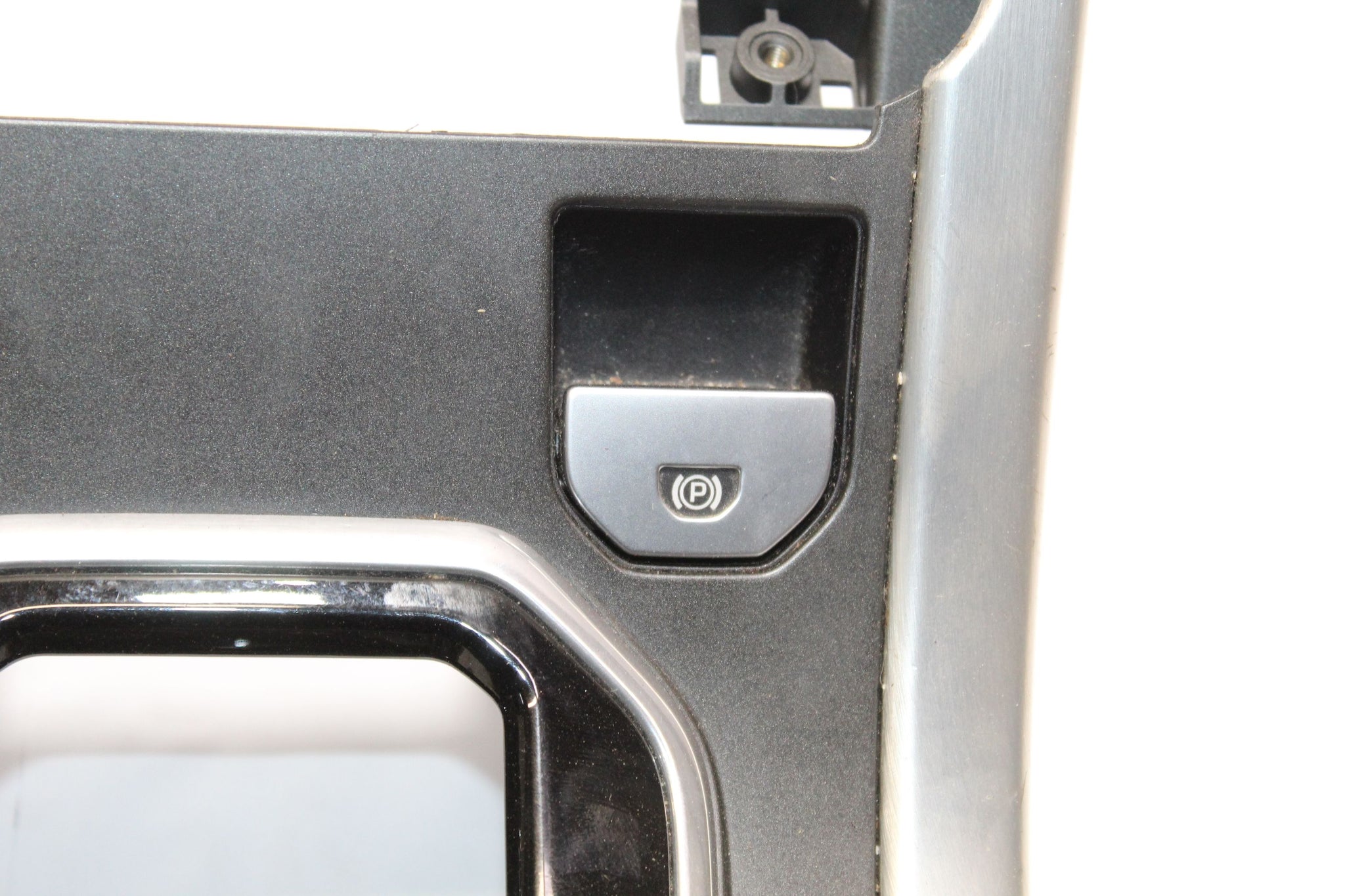 2011 RANGE ROVER EVOQUE Centre Console Gear Surround Trim Switches BJ32044E06AB