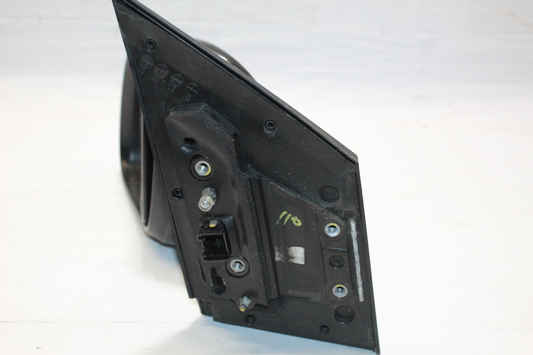 2013 Ssanyong Korando left side wing mirror