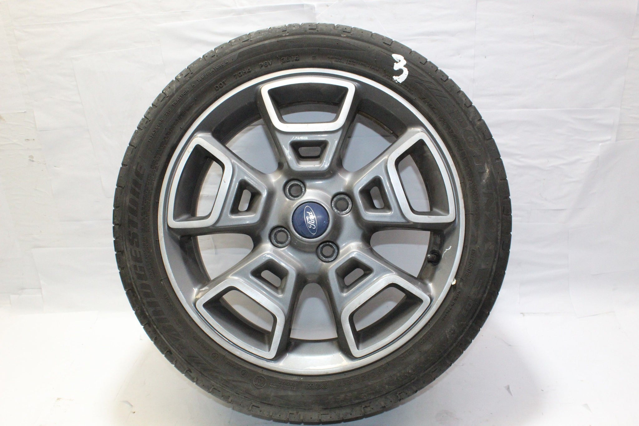 2015 FORD ECOSPORT Alloy Wheel with Tyre 205/50 R17 3.8MM