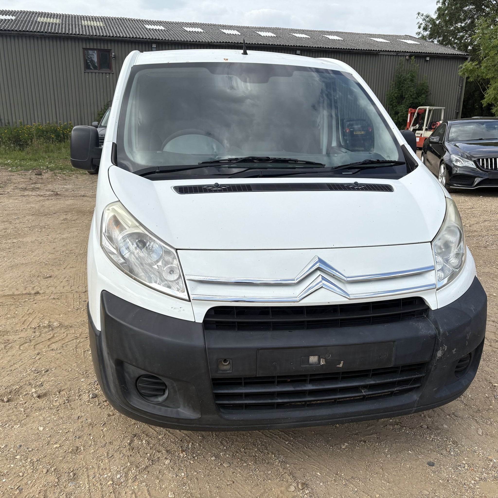 2011 CITROEN DISPATCH FRONT WIPER MOTOR WITH LINKAGE