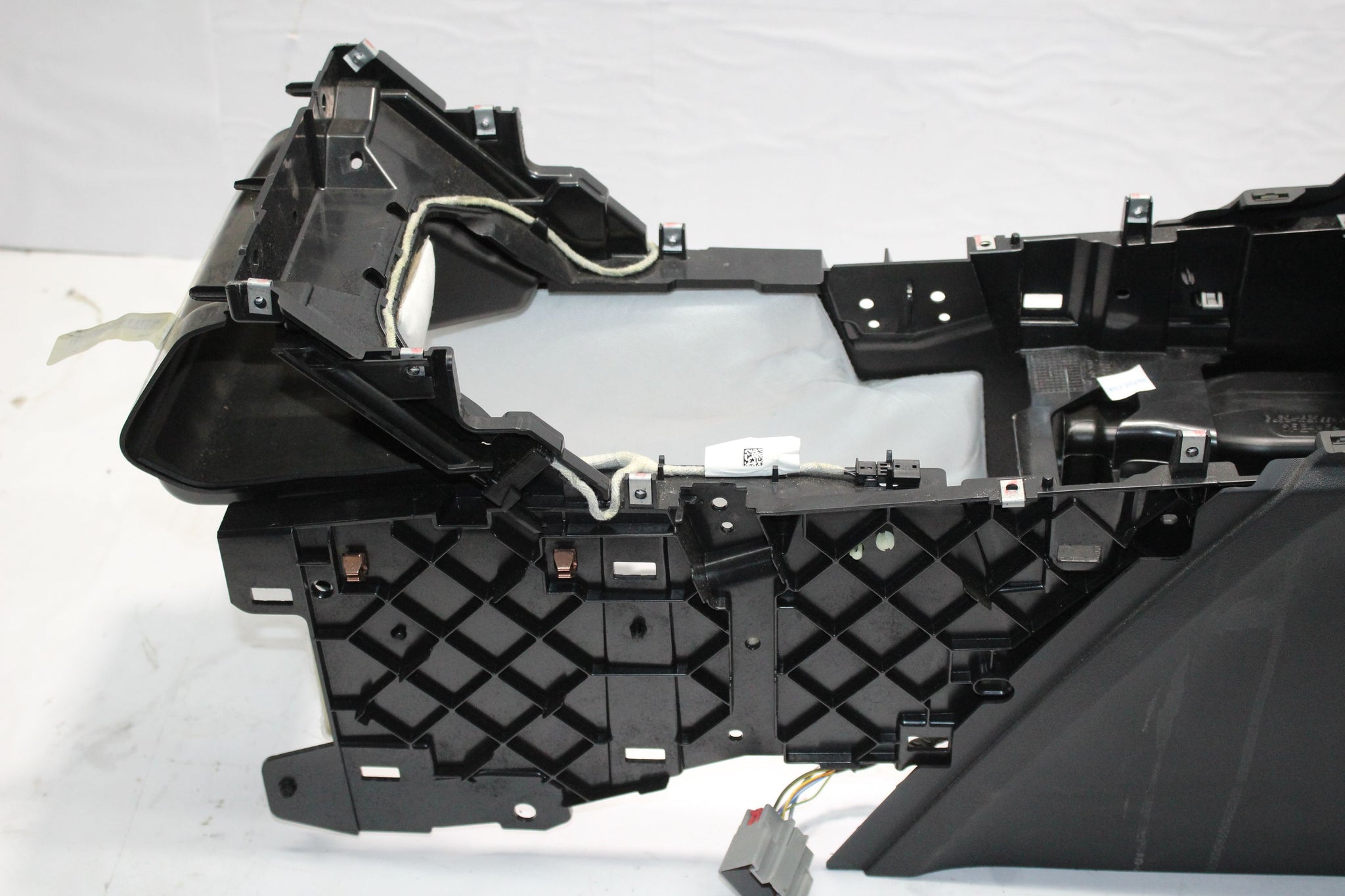 2016 RANGE ROVER EVOQUE Centre Console with Armrest