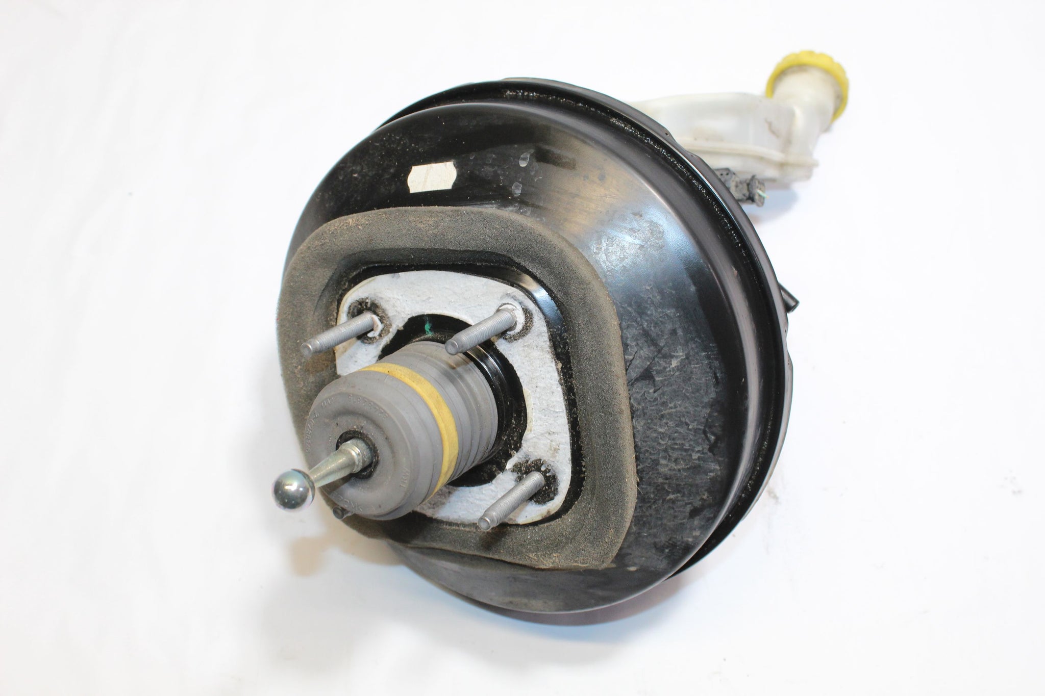 2013 PEUGEOT 208 1.2 Brake Servo Master Cylinder 9805058180