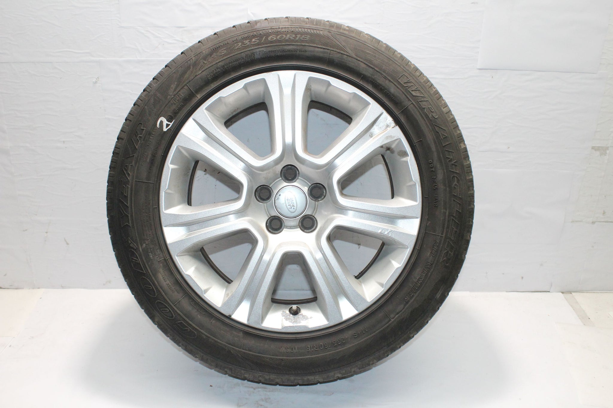 2016 RANGE ROVER EVOQUE Alloy Wheel with Tyre 235 / 60 R18 5.5MM