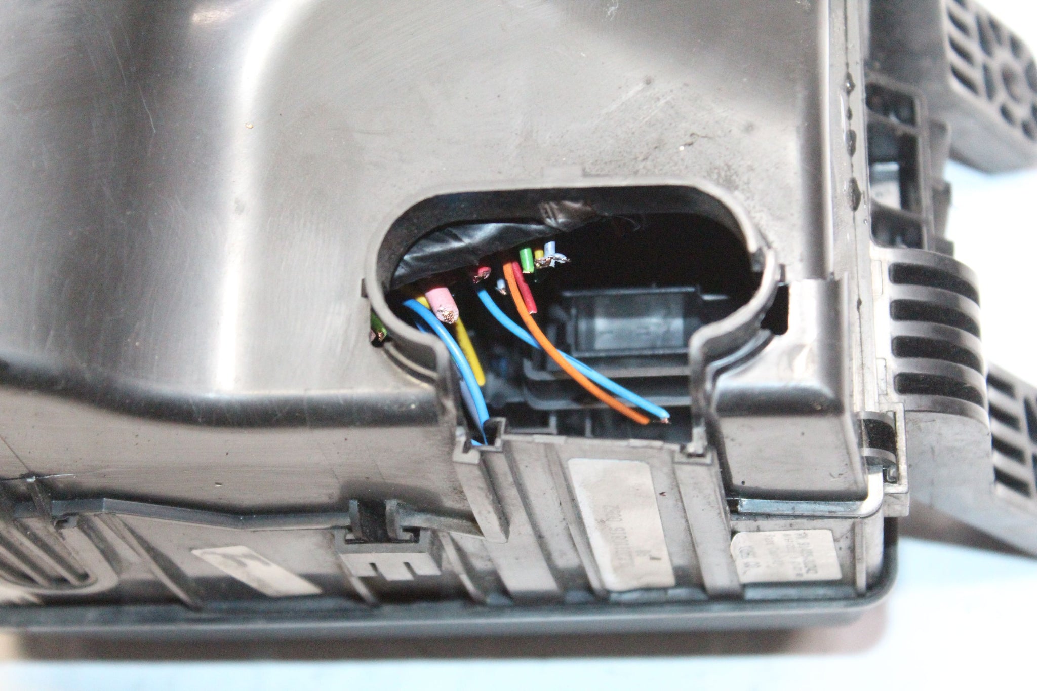 2011 KIA SPORTAGE 1.7 Diesel Fuse Box 91455-3U242