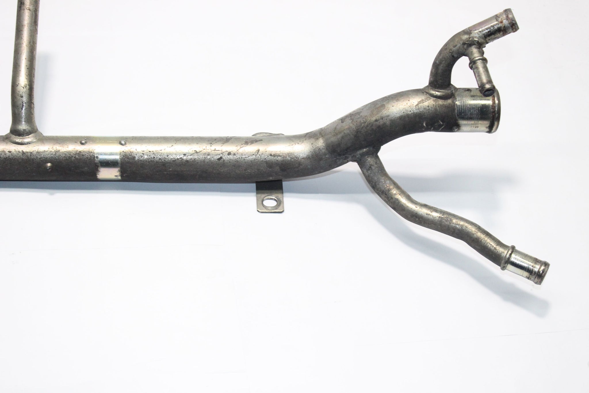 2010 VOLVO XC90 2.4 Coolant Pipe