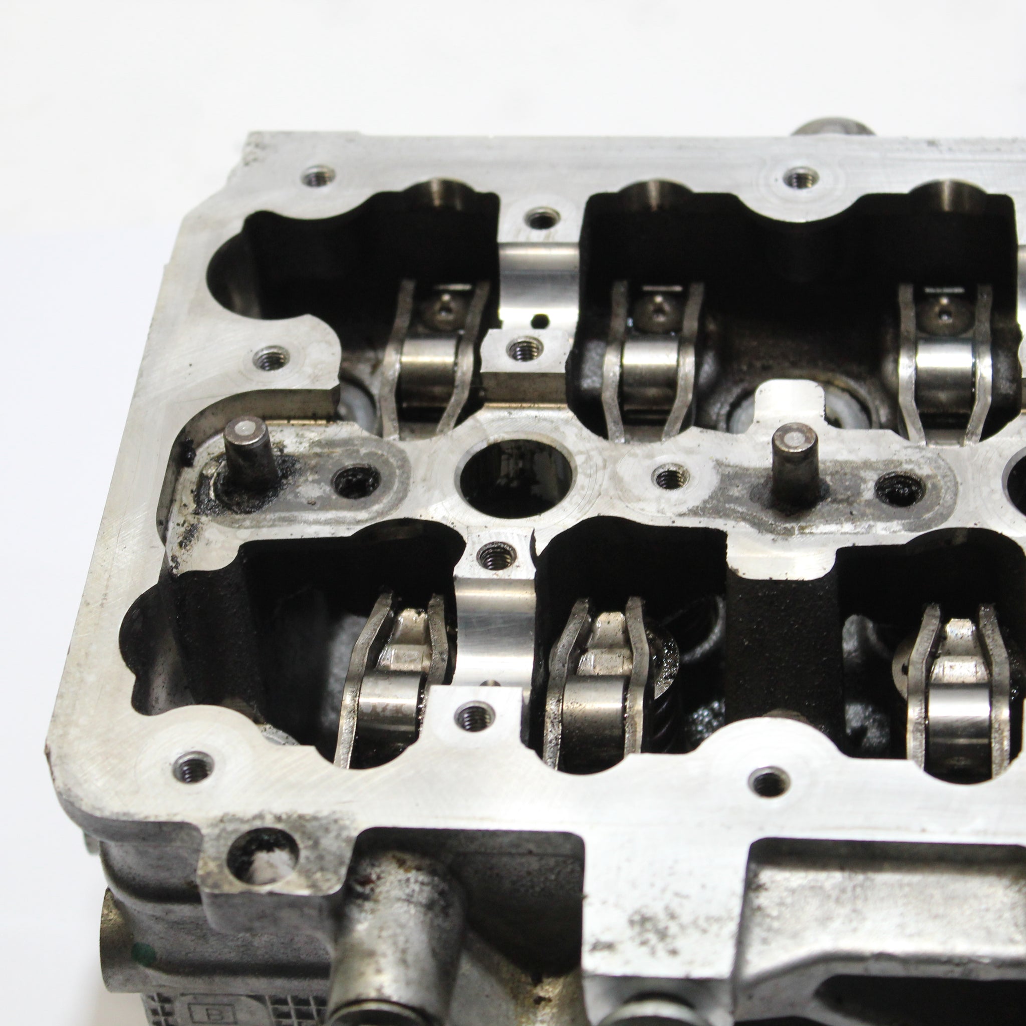 2017 MASERATI GHIBLI 3.0 DV6 RIGHT SIDE CYLINDER HEAD 90352084F UNTESTED
