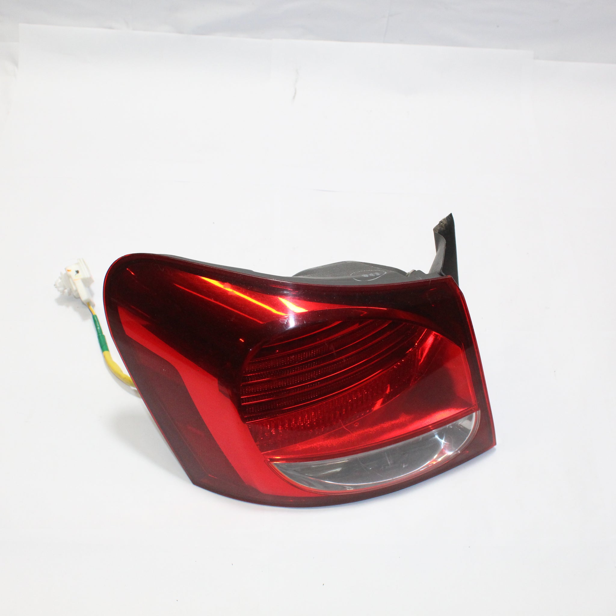 2007 LEXUS GS300 LEFT SIDE REAR OUTER TAIL LIGHT