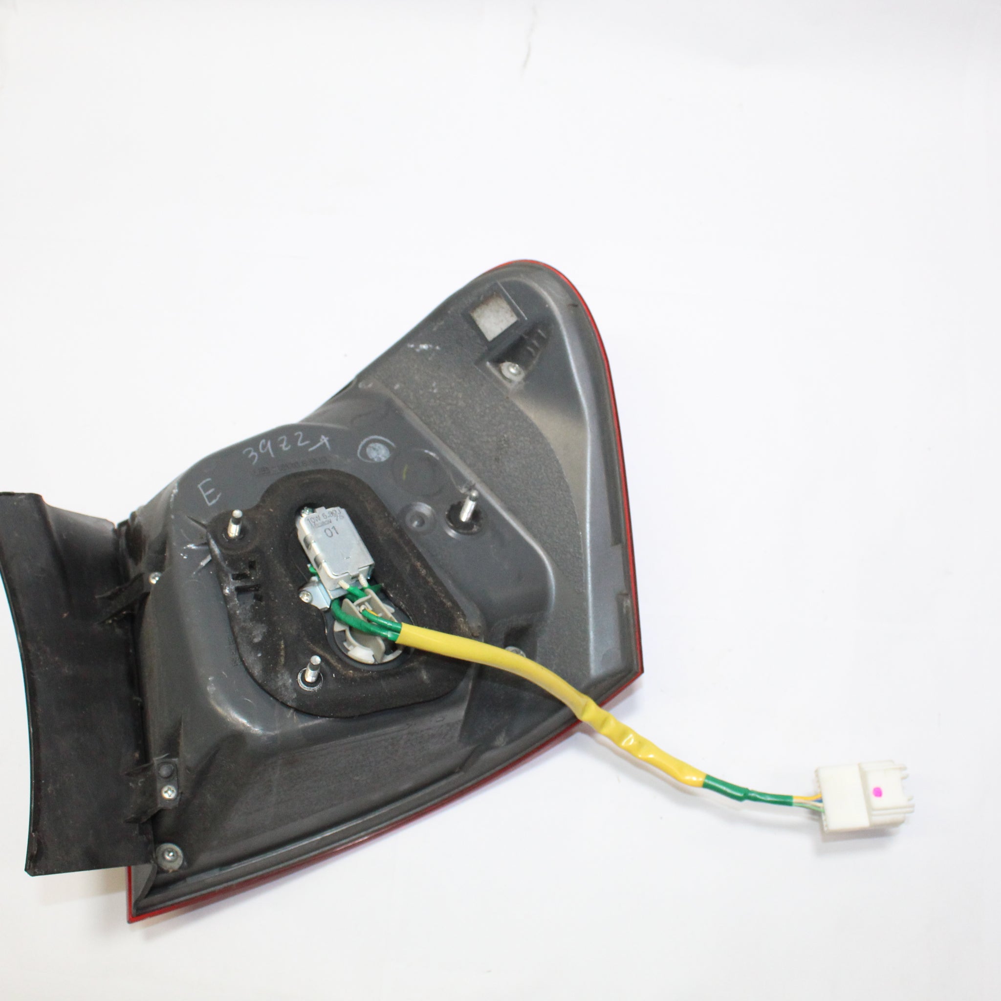 2007 LEXUS GS300 LEFT SIDE REAR OUTER TAIL LIGHT