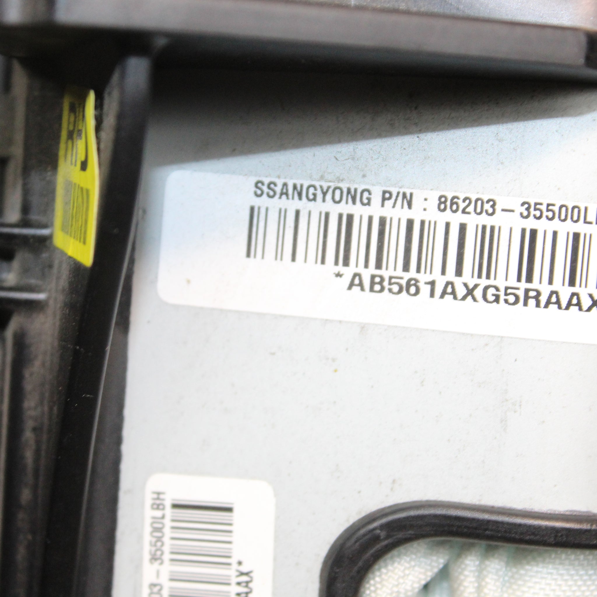 SSANGYONG TIVOLI Knee Airbag 86203-35500LBH 2015-2019