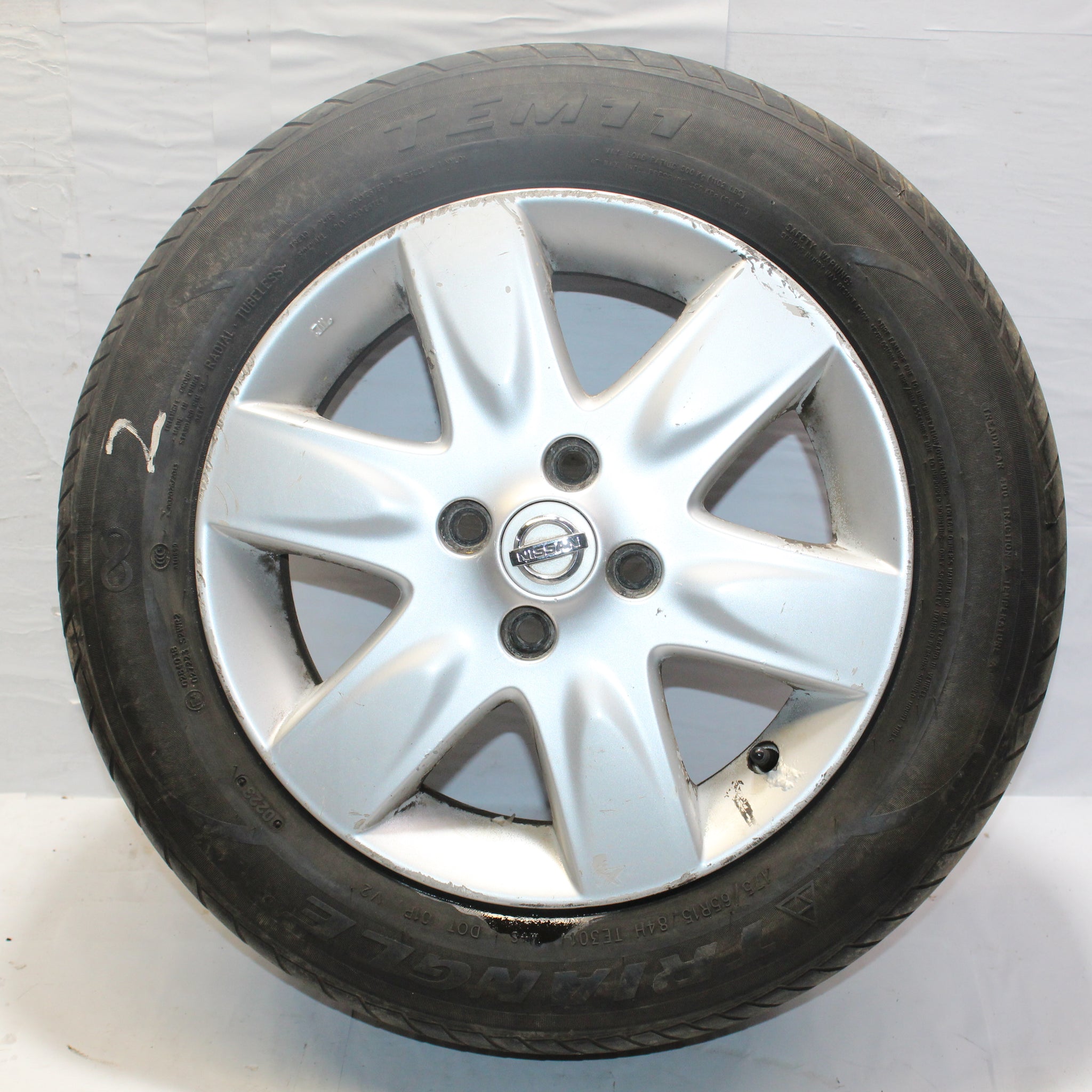 2004 NISSAN MICRA ALLOY WHEEL WITH TYRE 175 / 65 R15 6.3MM