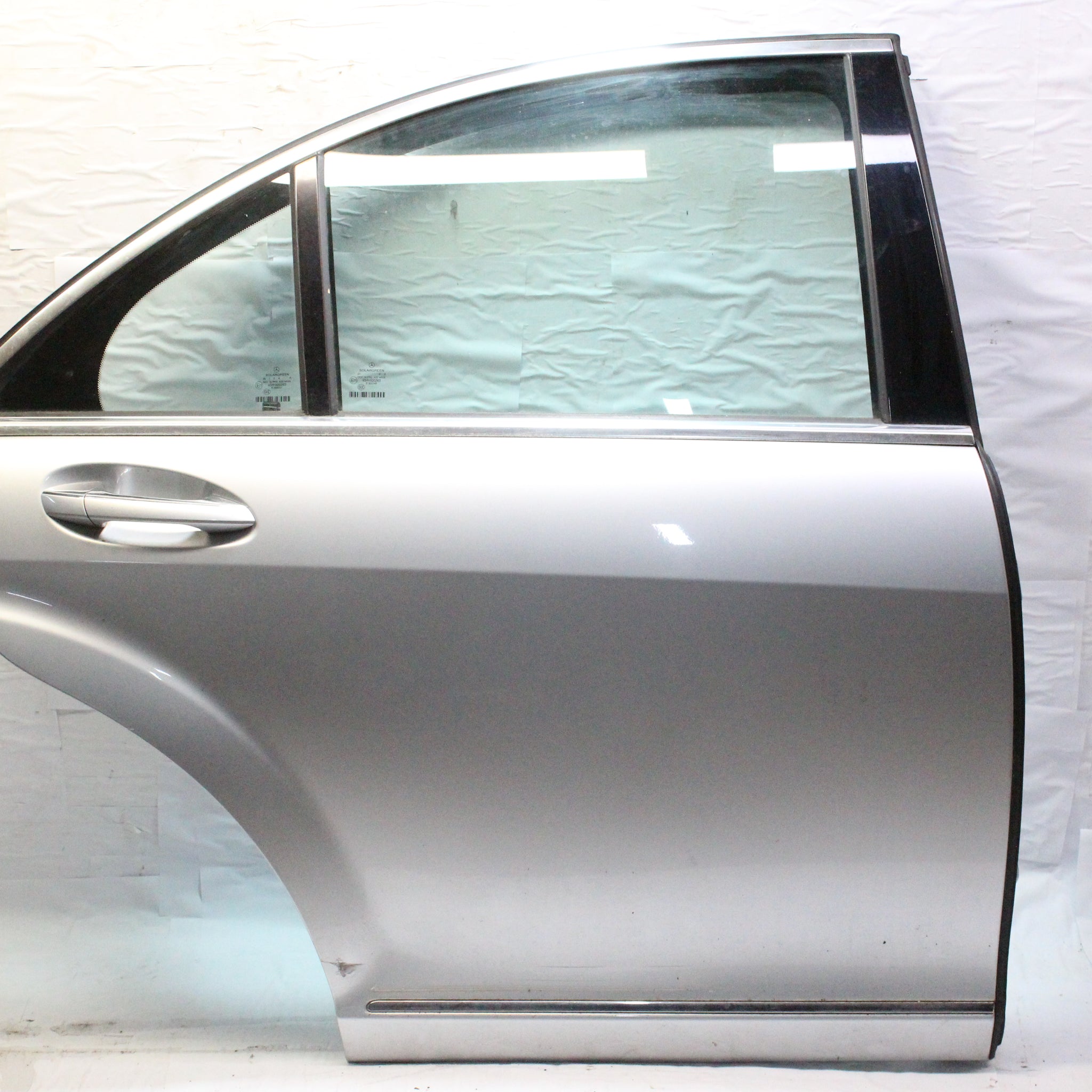 2009 MERCEDES W221 S350 Driver side Rear Complete Door IRIDIUM SILVER