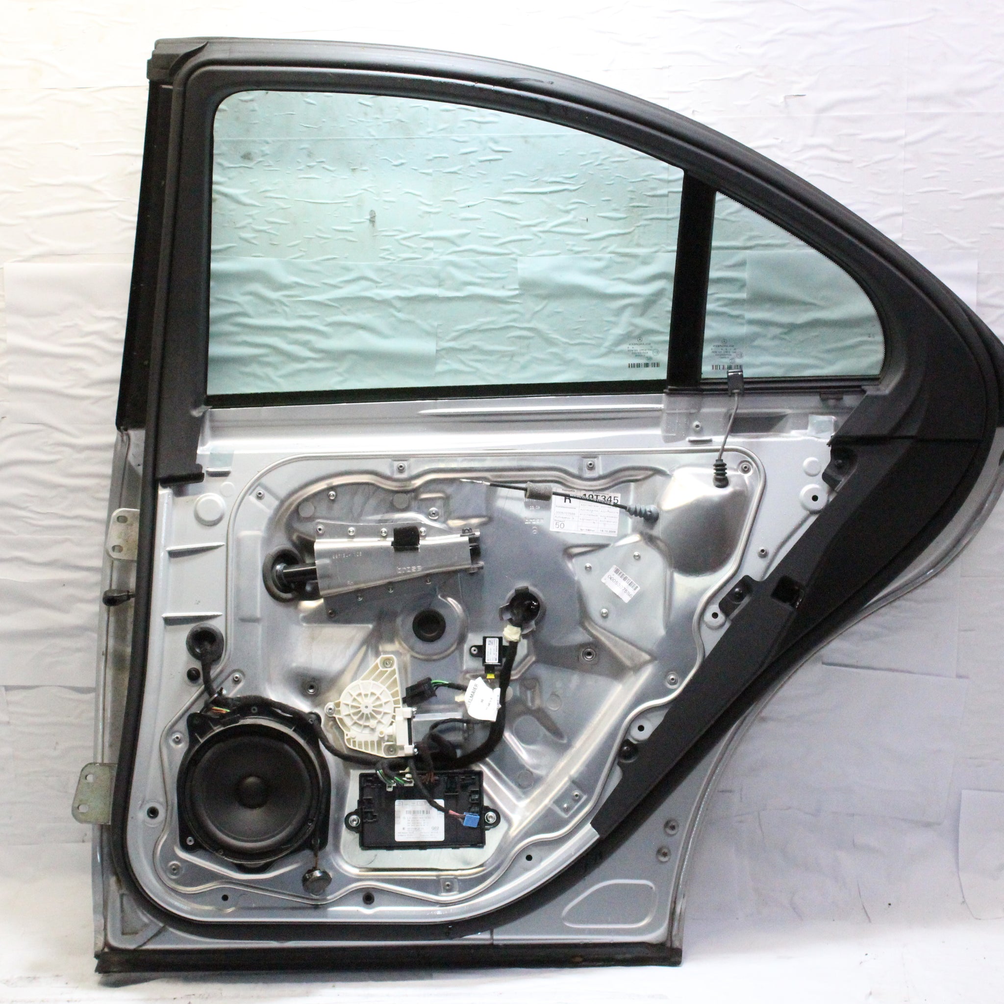 2009 MERCEDES W221 S350 Driver side Rear Complete Door IRIDIUM SILVER