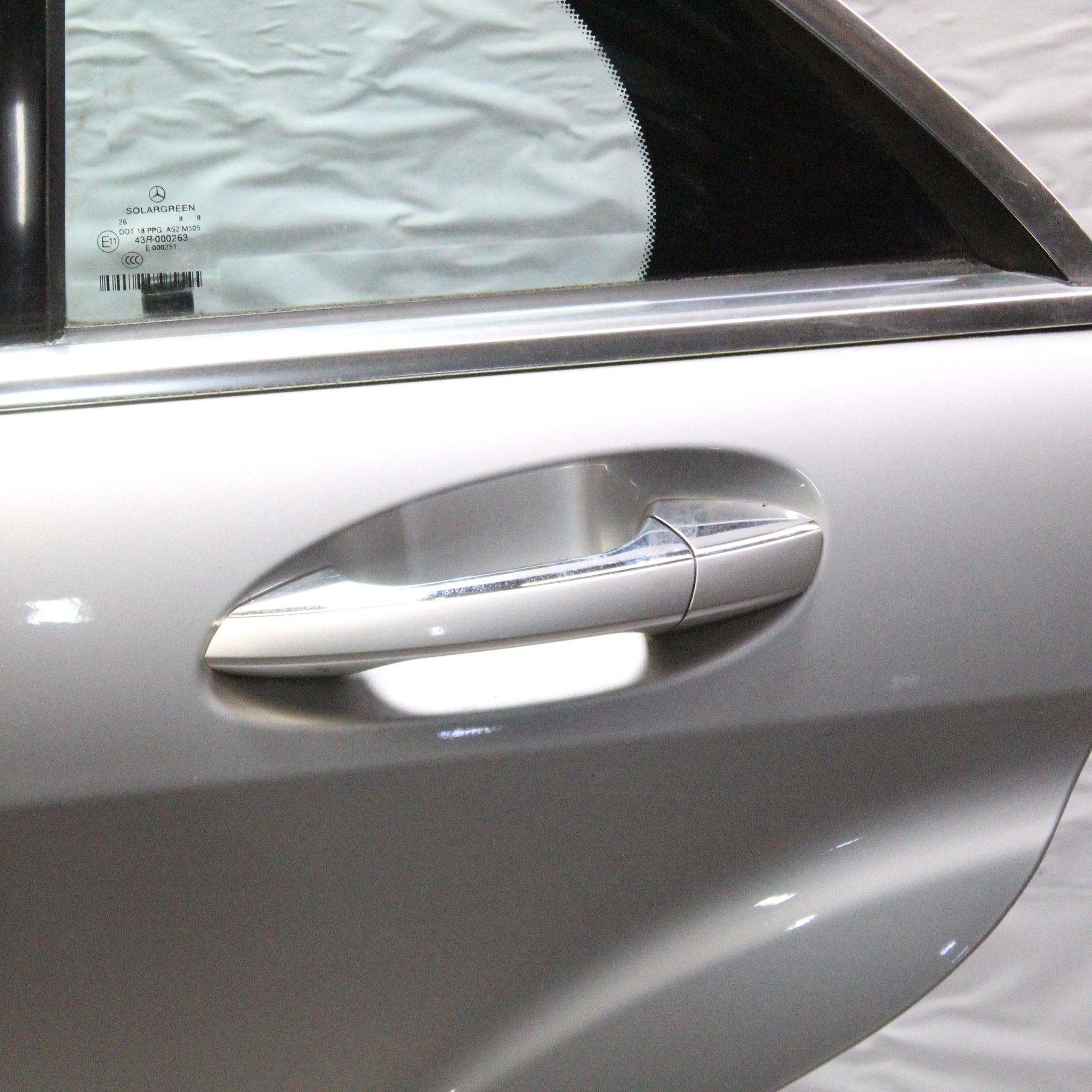 2009 MERCEDES W221 S350 Passenger side Rear Complete Door IRIDIUM SILVER