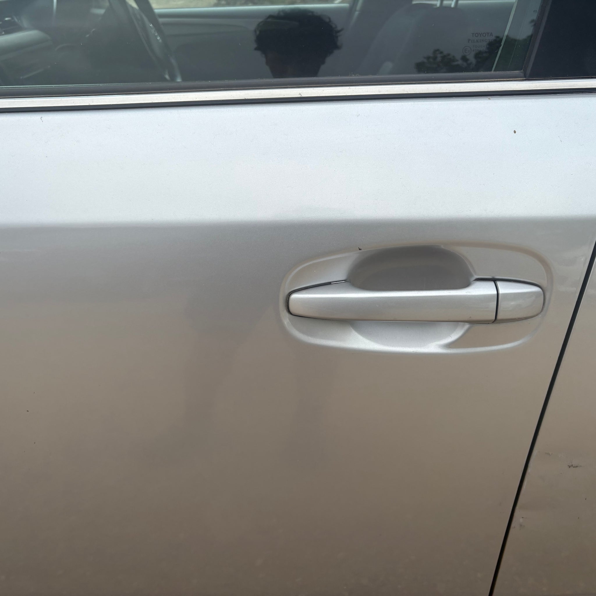 2016 TOYOTA AVENSIS PASSENGER SIDE FRONT COMPLETE DOOR 1F7 SILVER