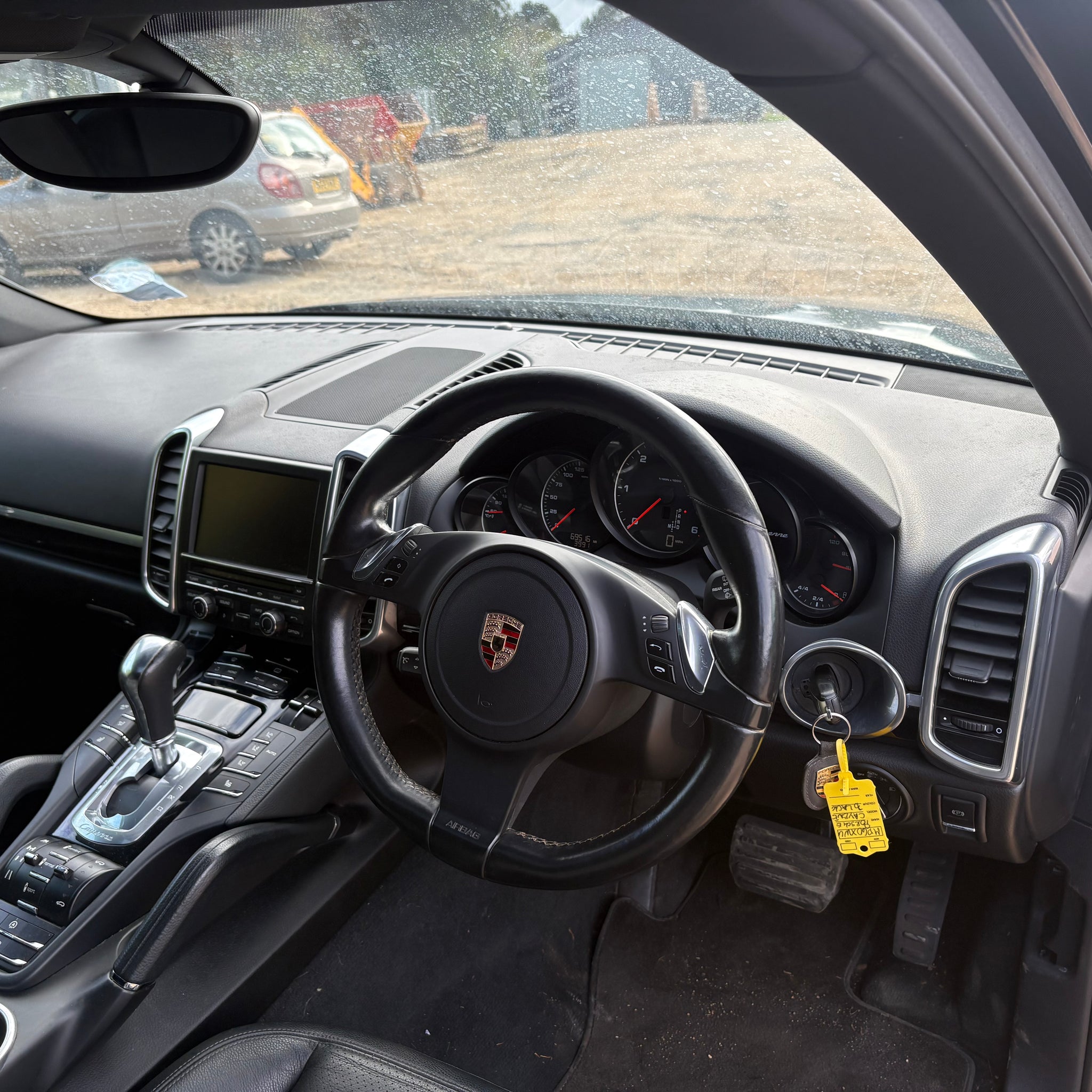 PORSCHE  CAYENNE S 958 Airbag Kit + 4 Seat Belts 2010